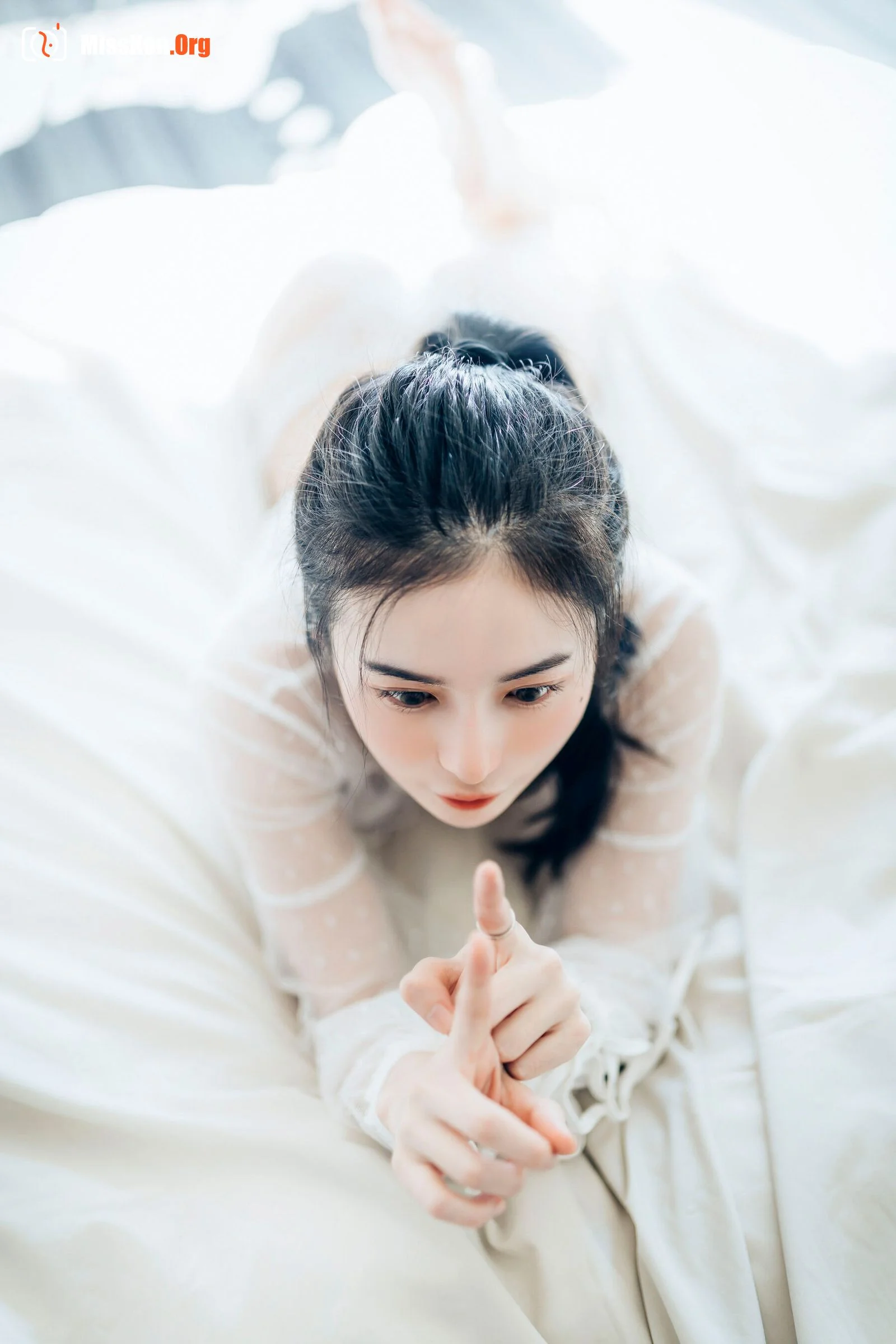 Chen Chen: Single 1 - Photo 103