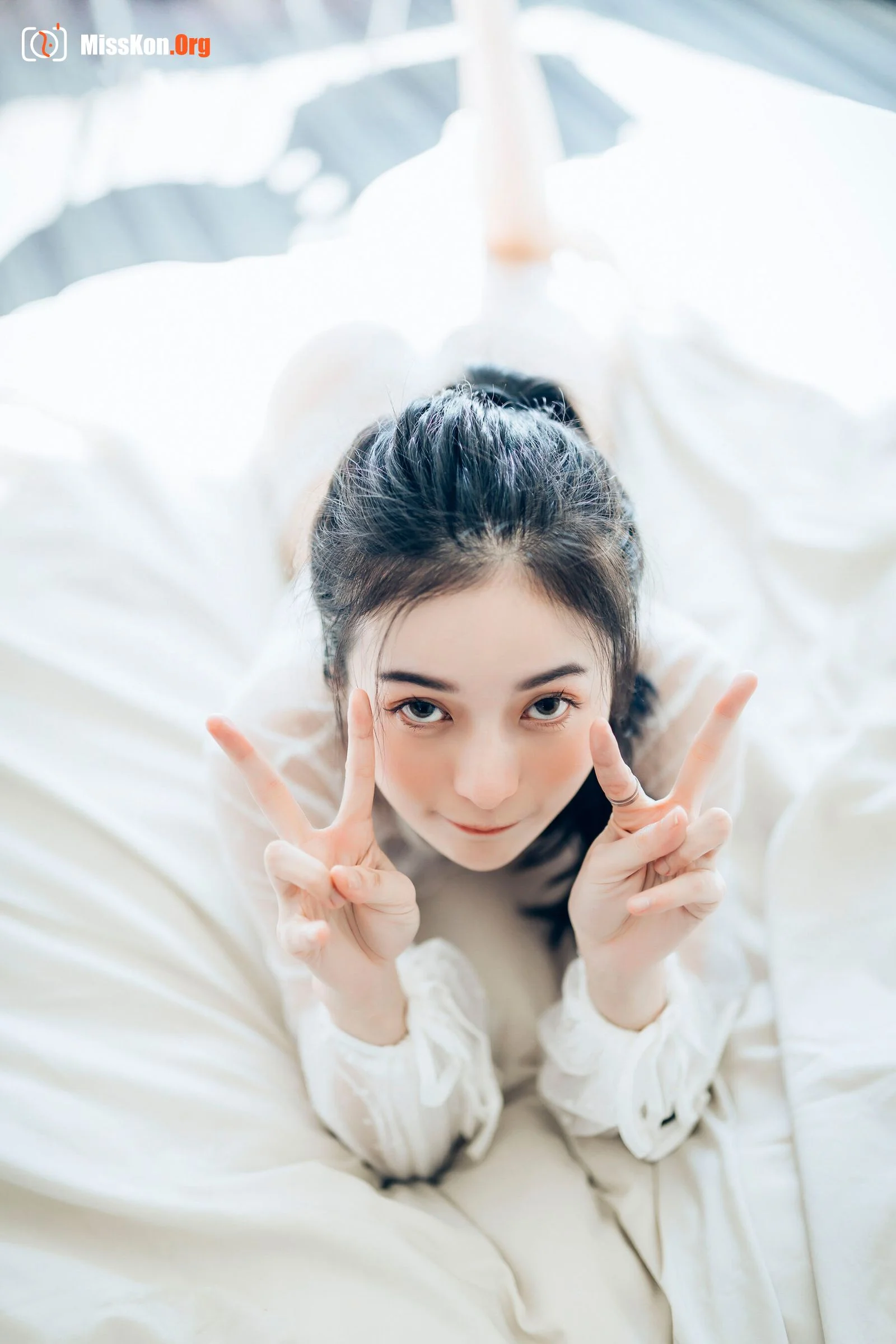 Chen Chen: Single 1 - Photo 104