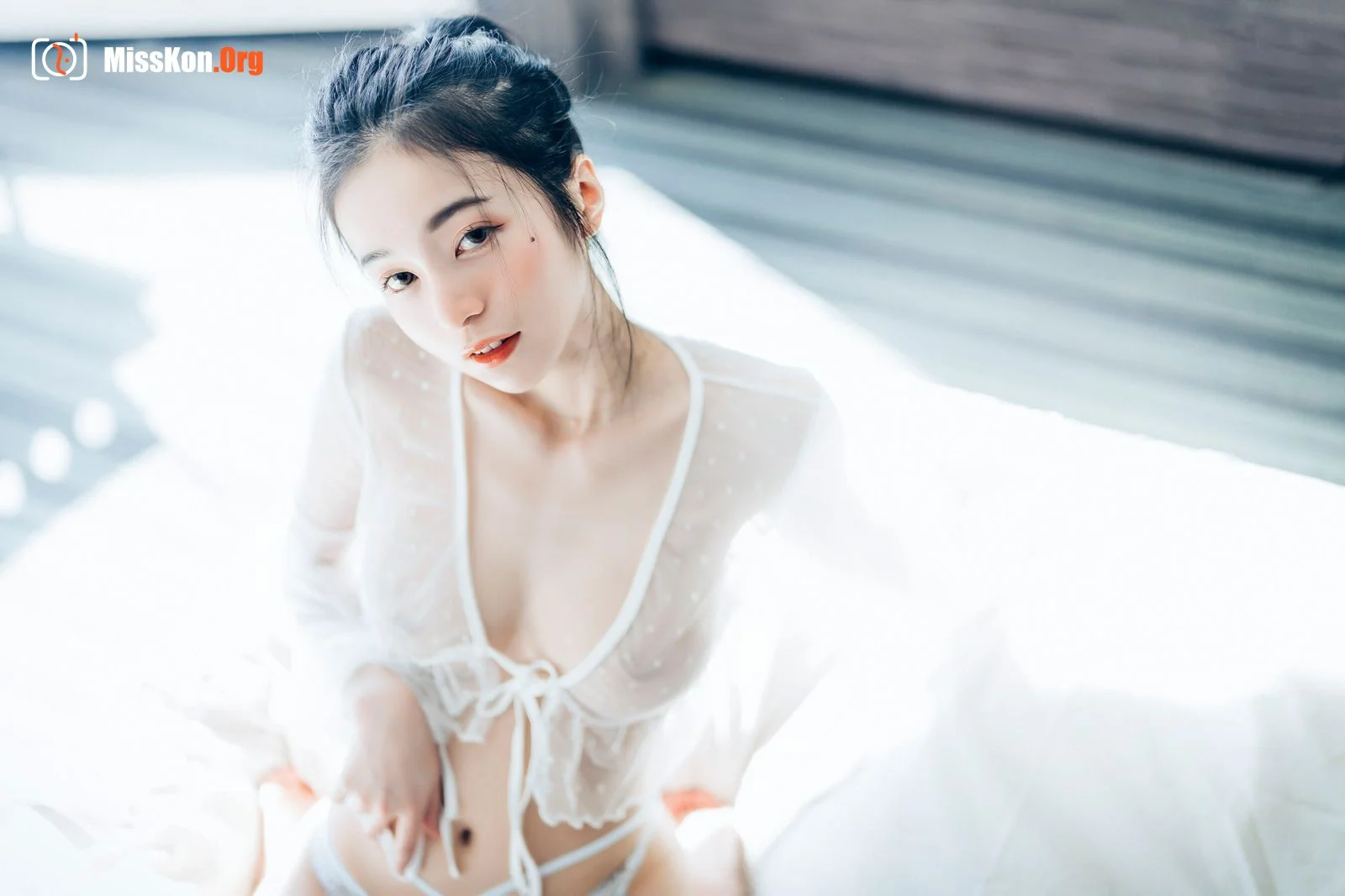 Chen Chen: Single 1 - Photo 105