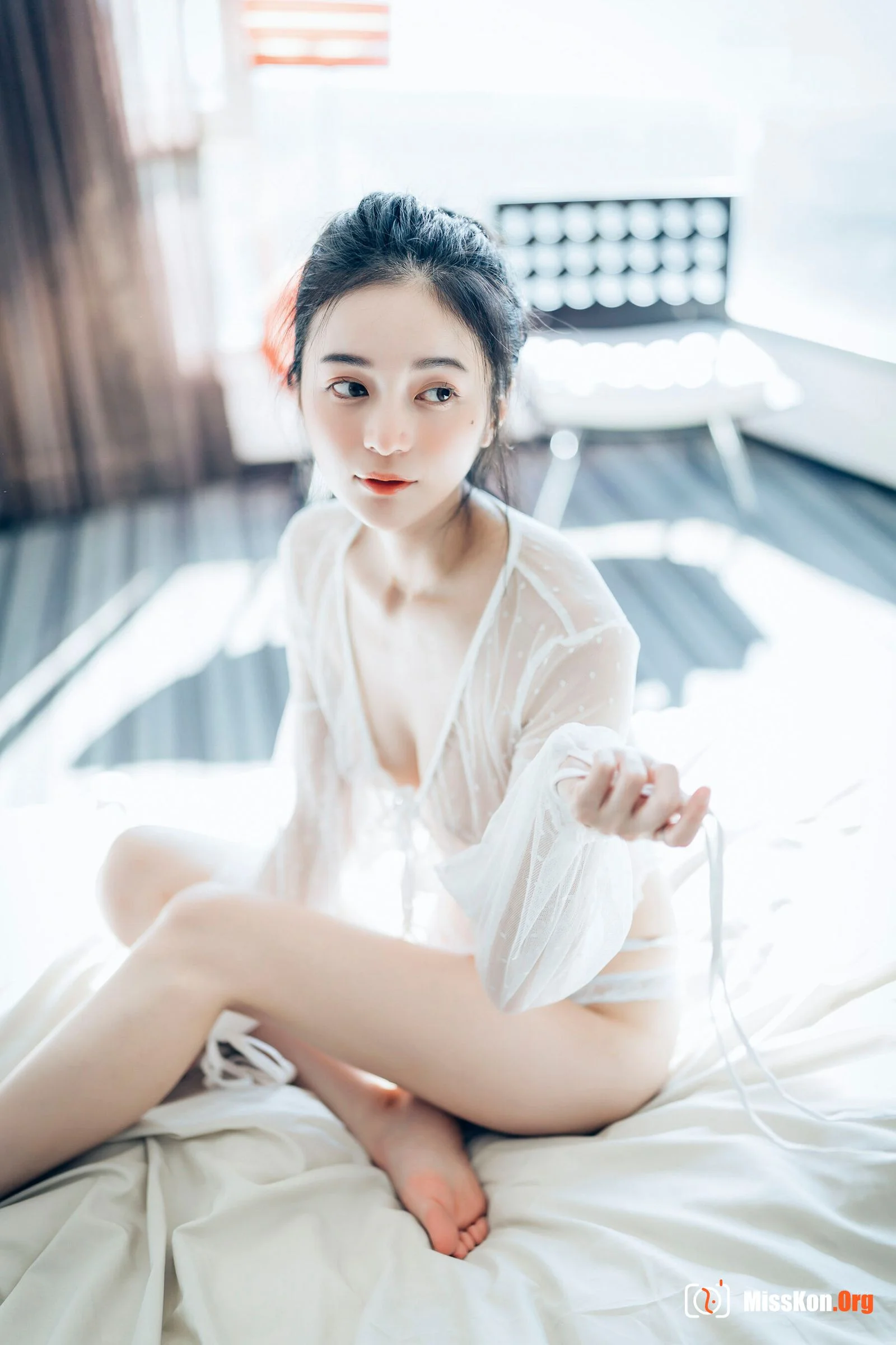 Chen Chen: Single 1 - Photo 108
