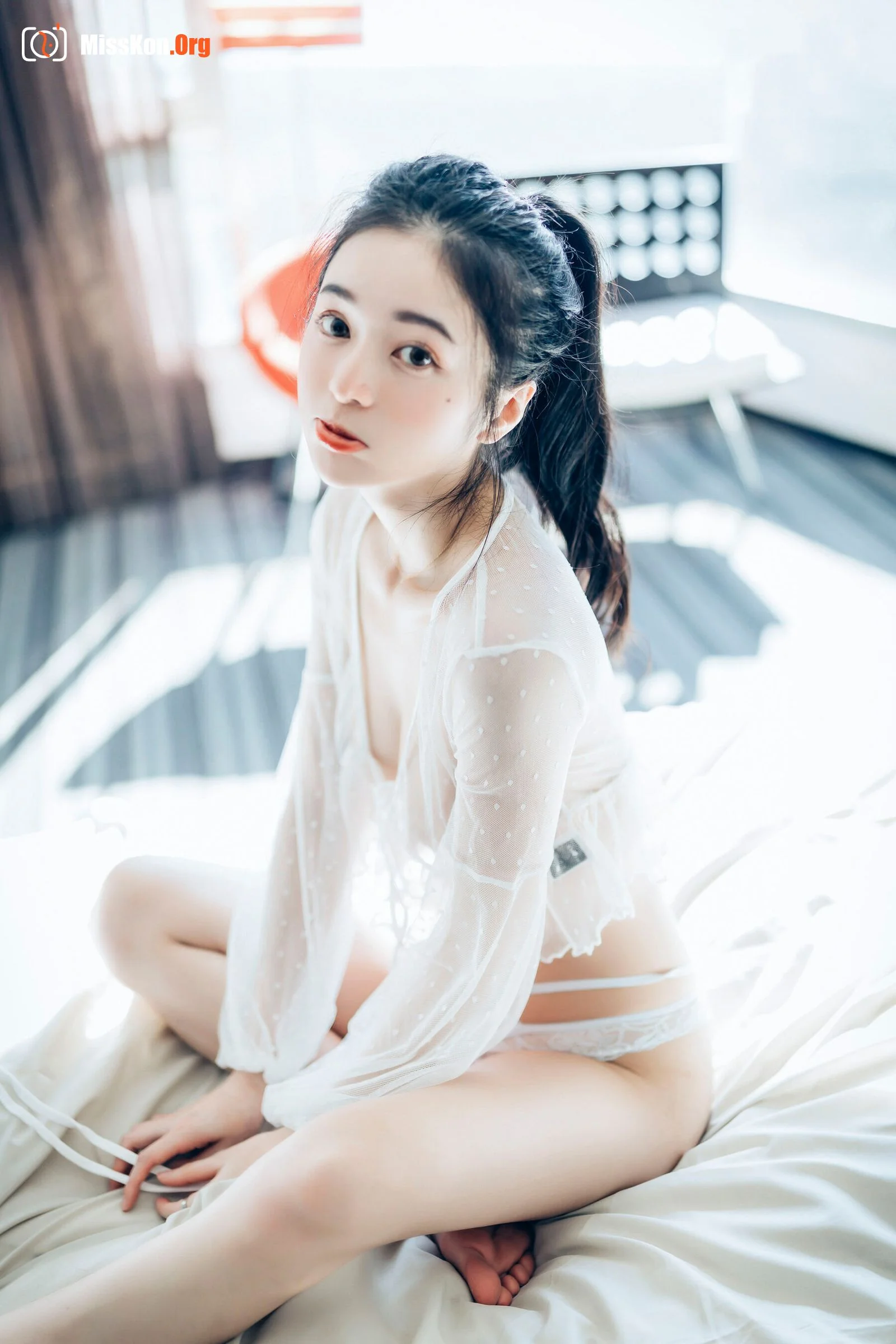 Chen Chen: Single 1 - Photo 109