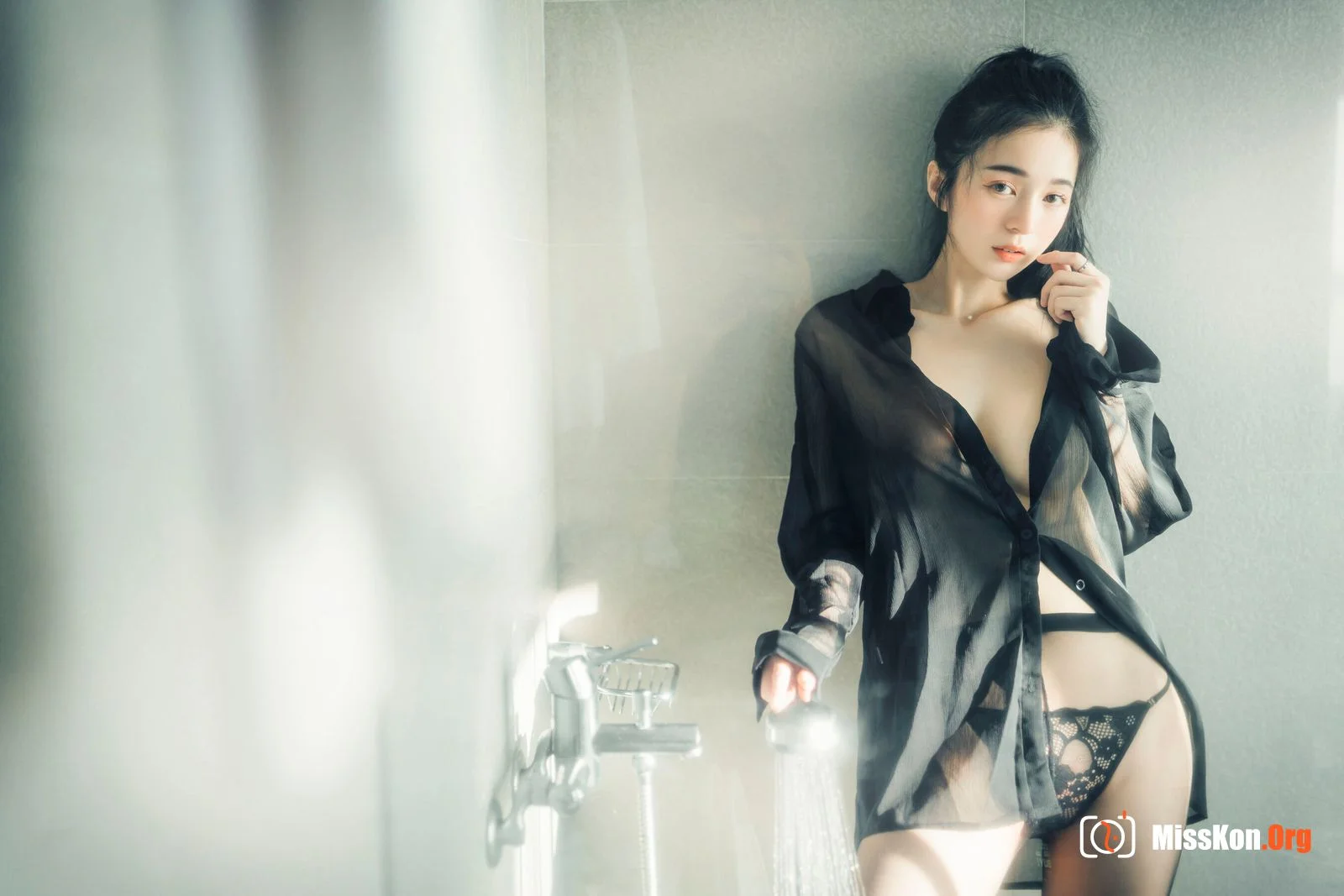 Chen Chen: Single 1 - Photo 43