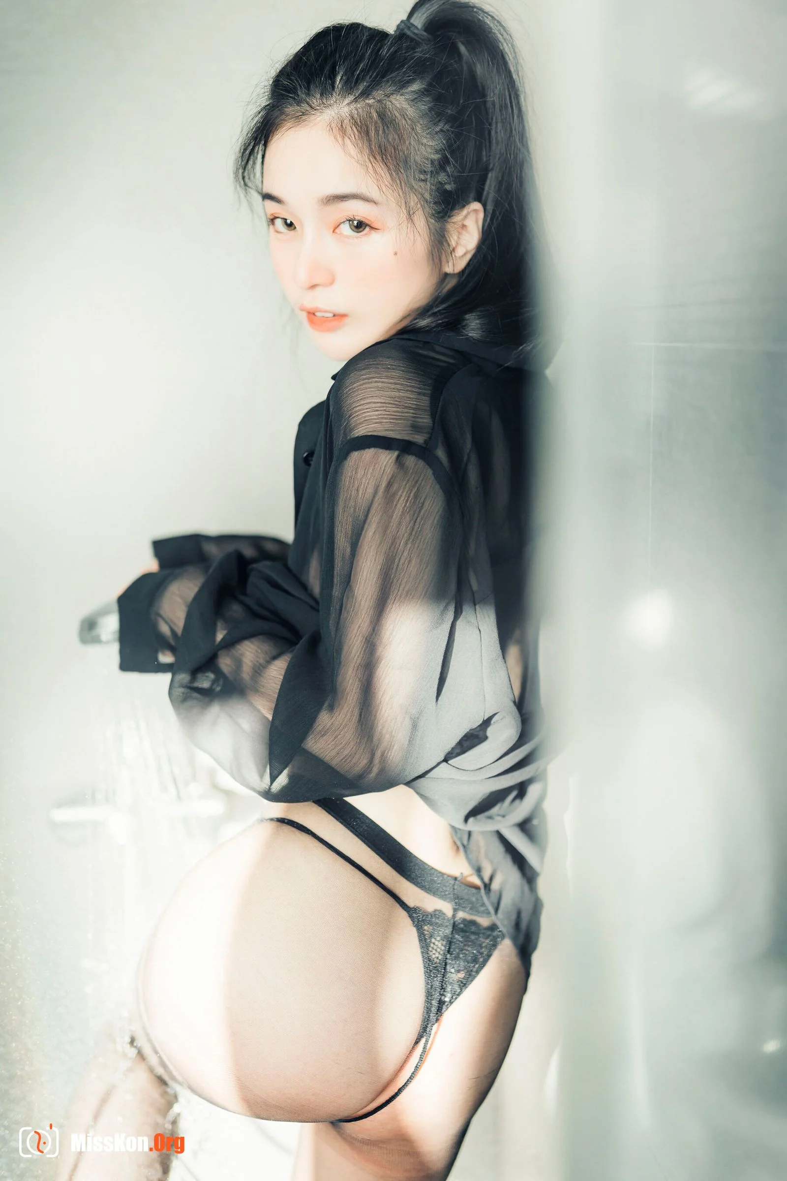 Chen Chen: Single 1 - Photo 46