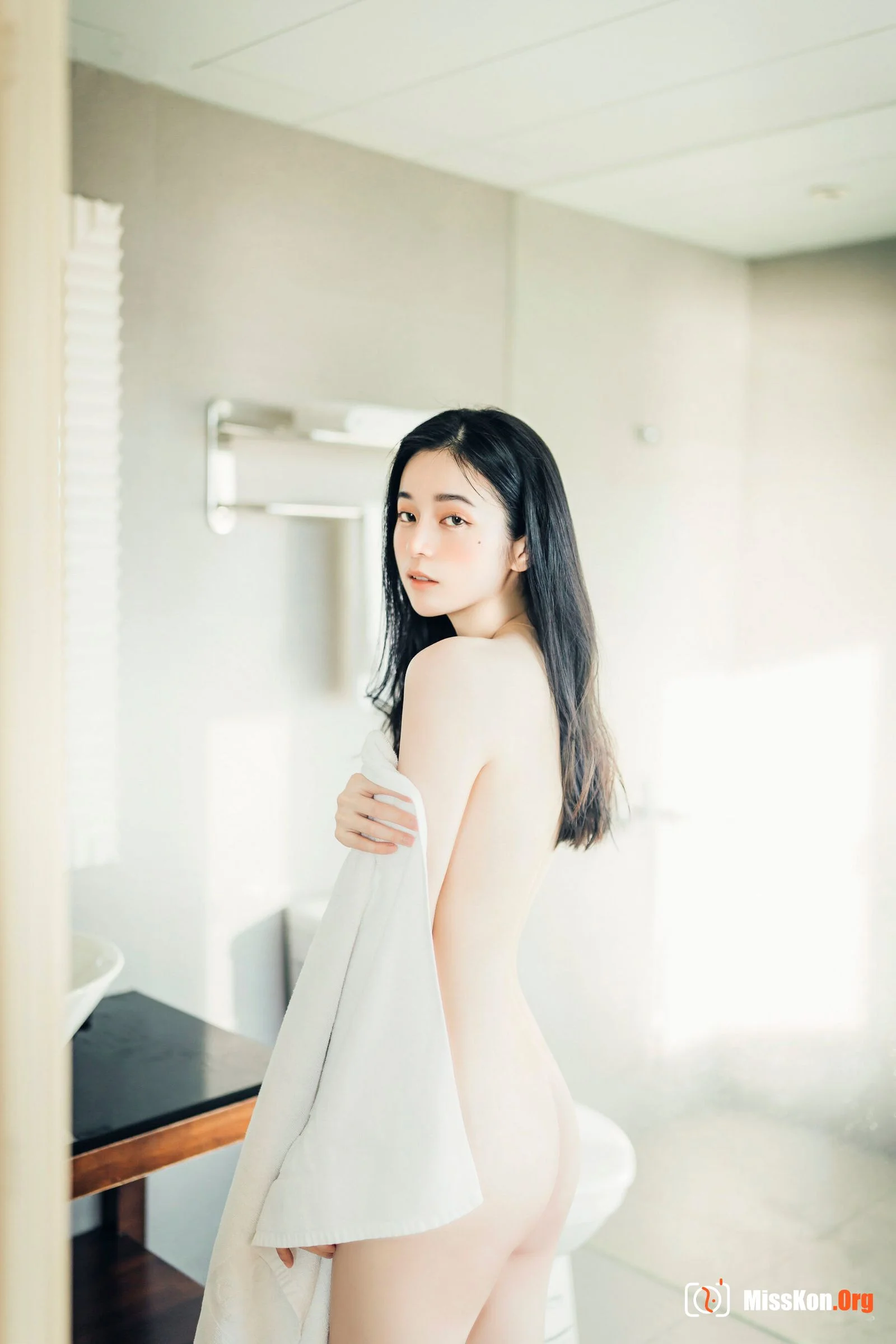 Chen Chen: Single 1 - Photo 92