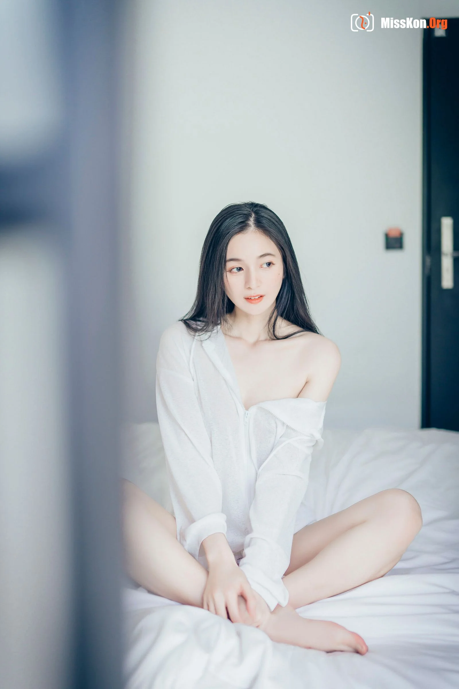 Chen Chen: Single 2 - Photo 30