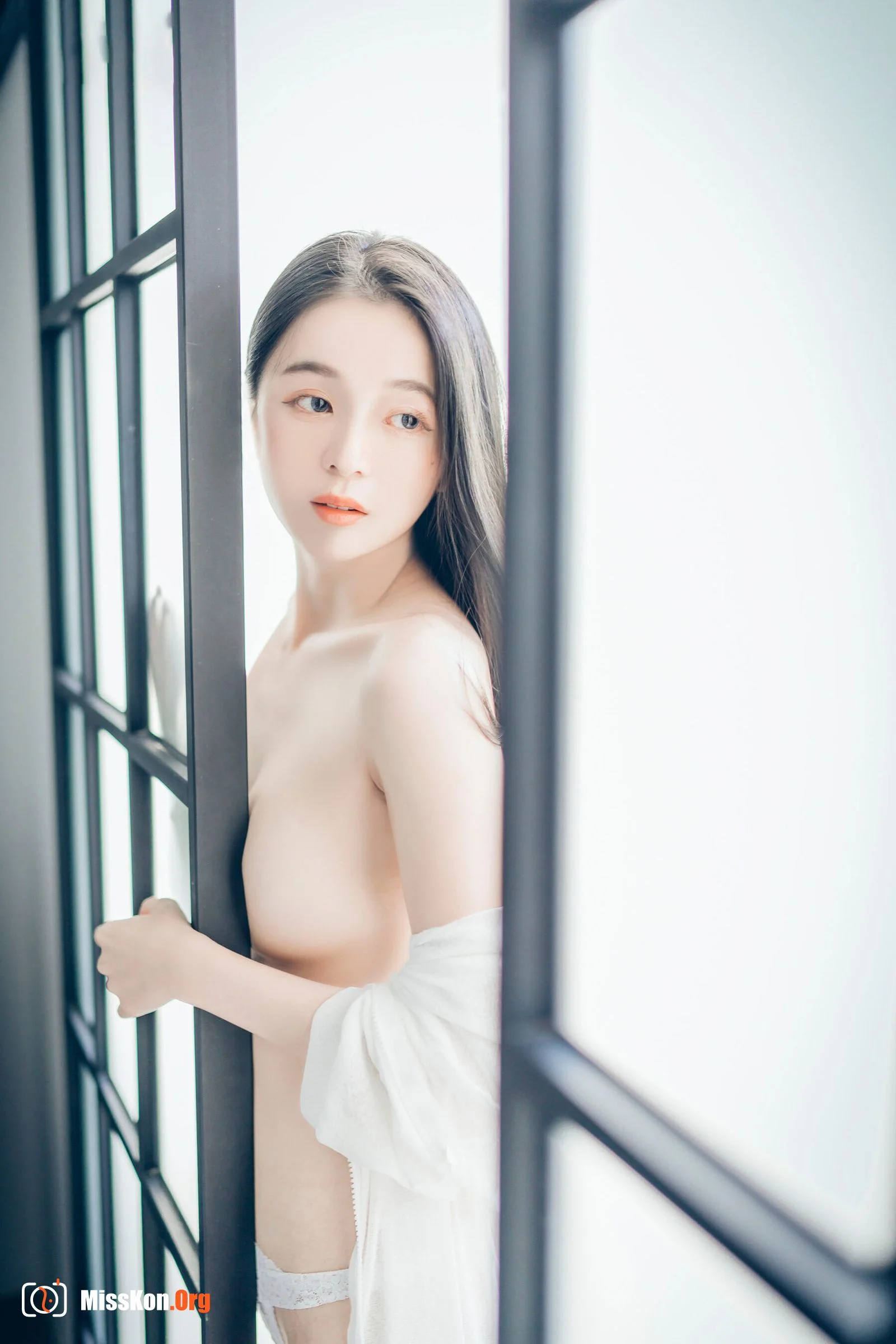 Chen Chen: Single 2 - Photo 52