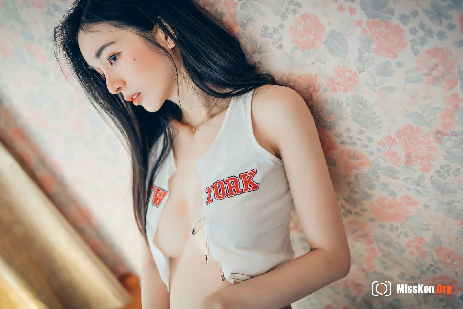 Chen Chen: Single 3 - Photo 35