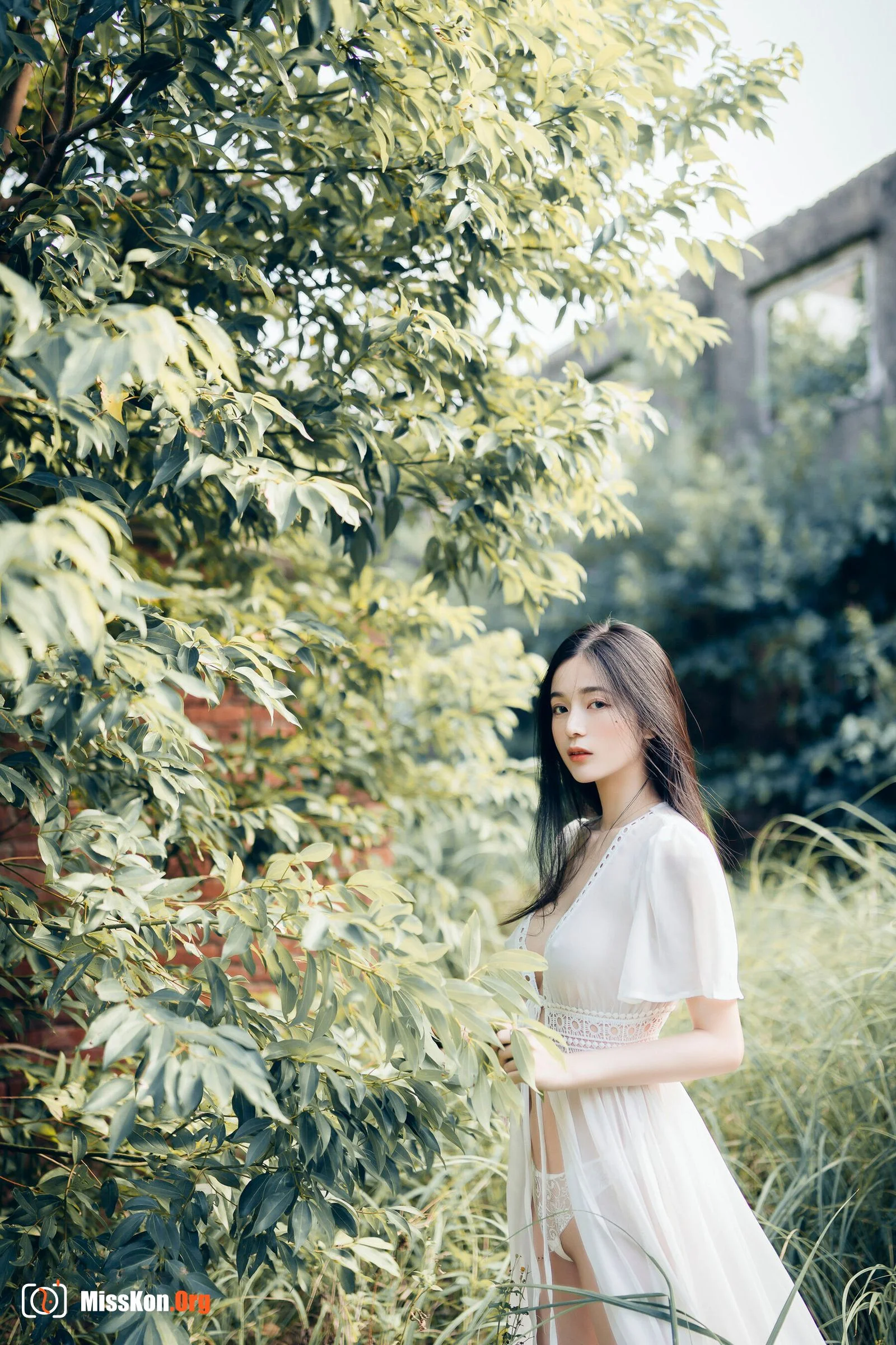 Chen Chen: Single 5 - Photo 100