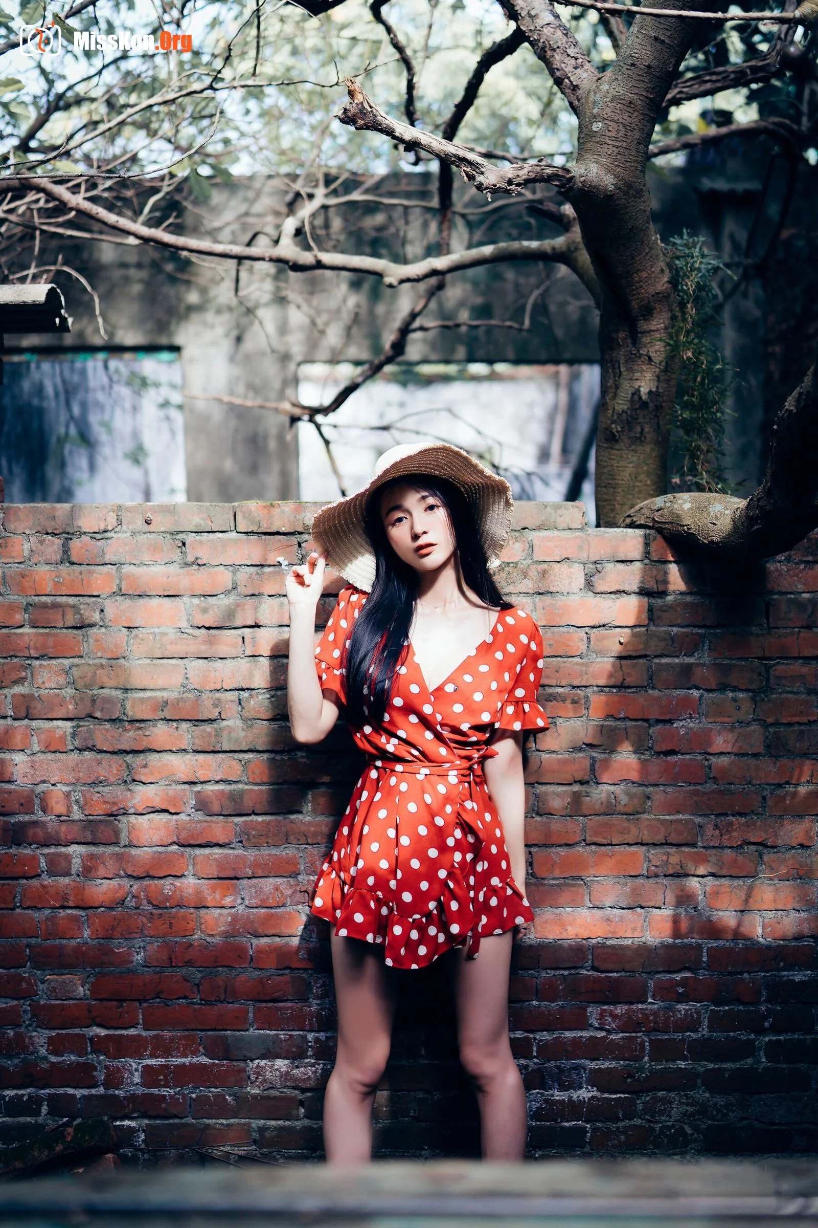 Chen Chen: Single 5 - Photo 11