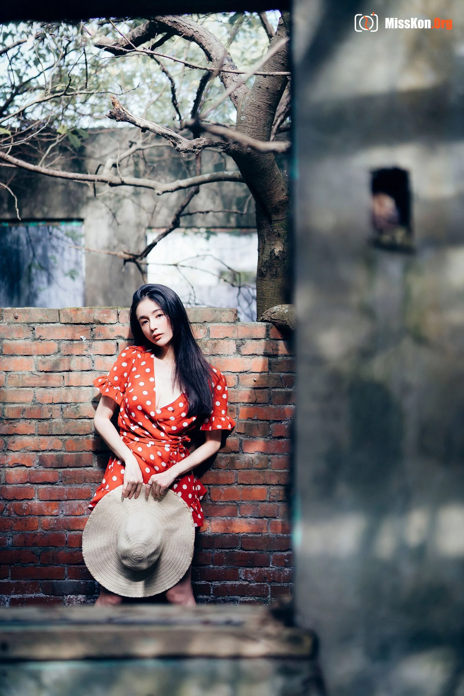 Chen Chen: Single 5 - Photo 12
