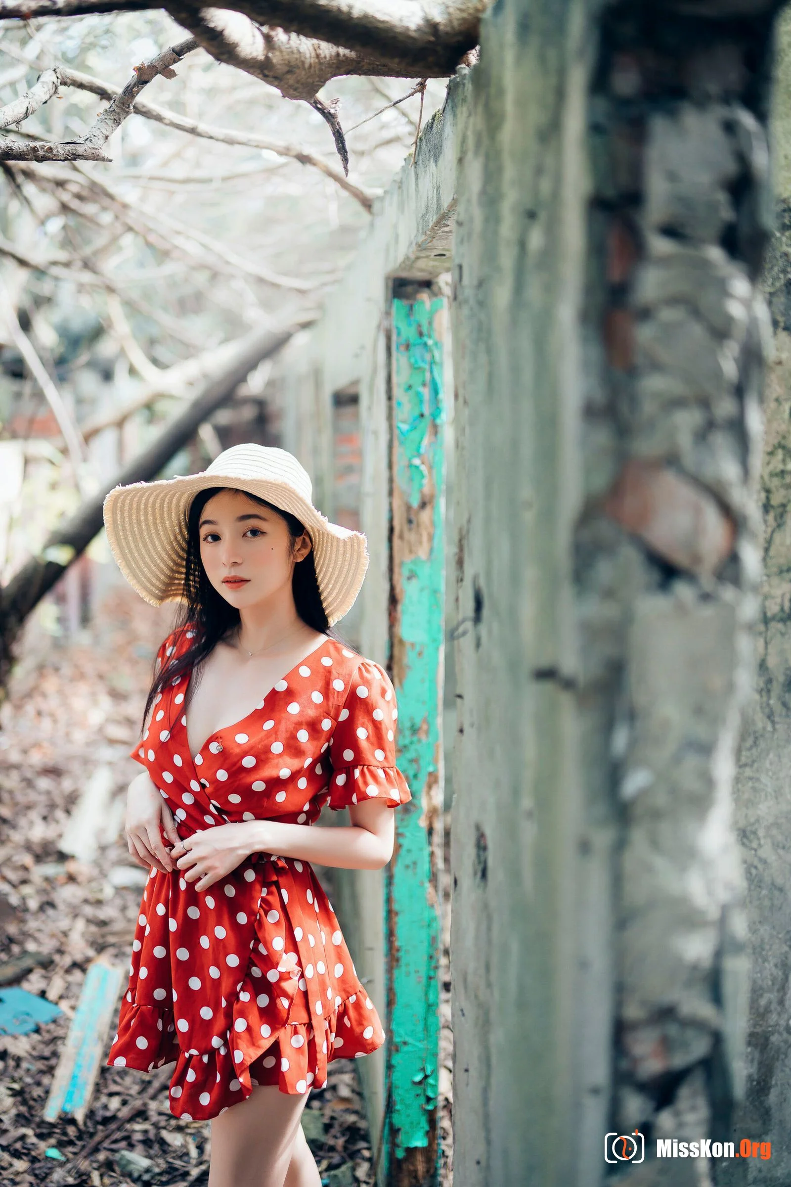 Chen Chen: Single 5 - Photo 7
