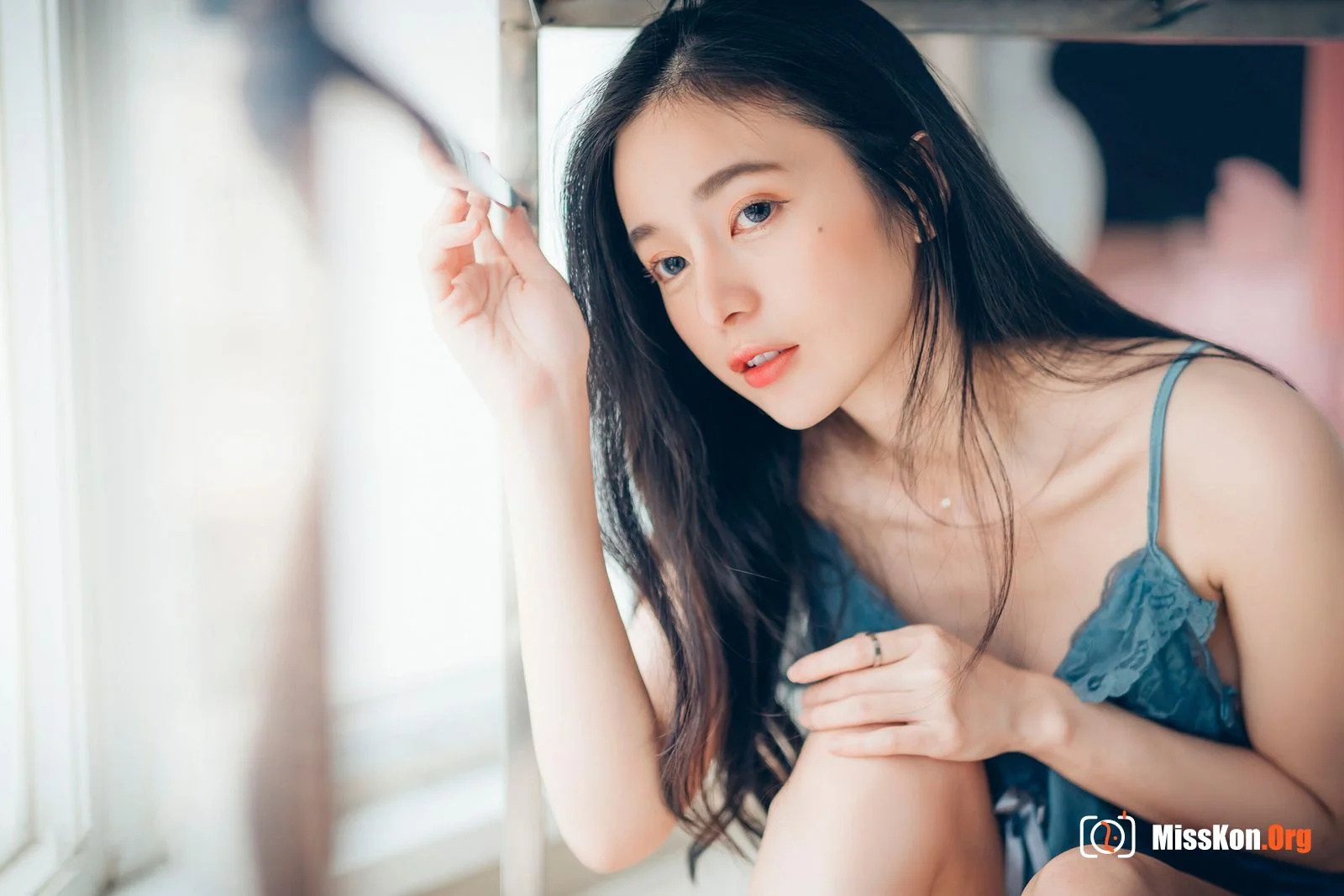 Chen Chen: Single 6 - Photo 11