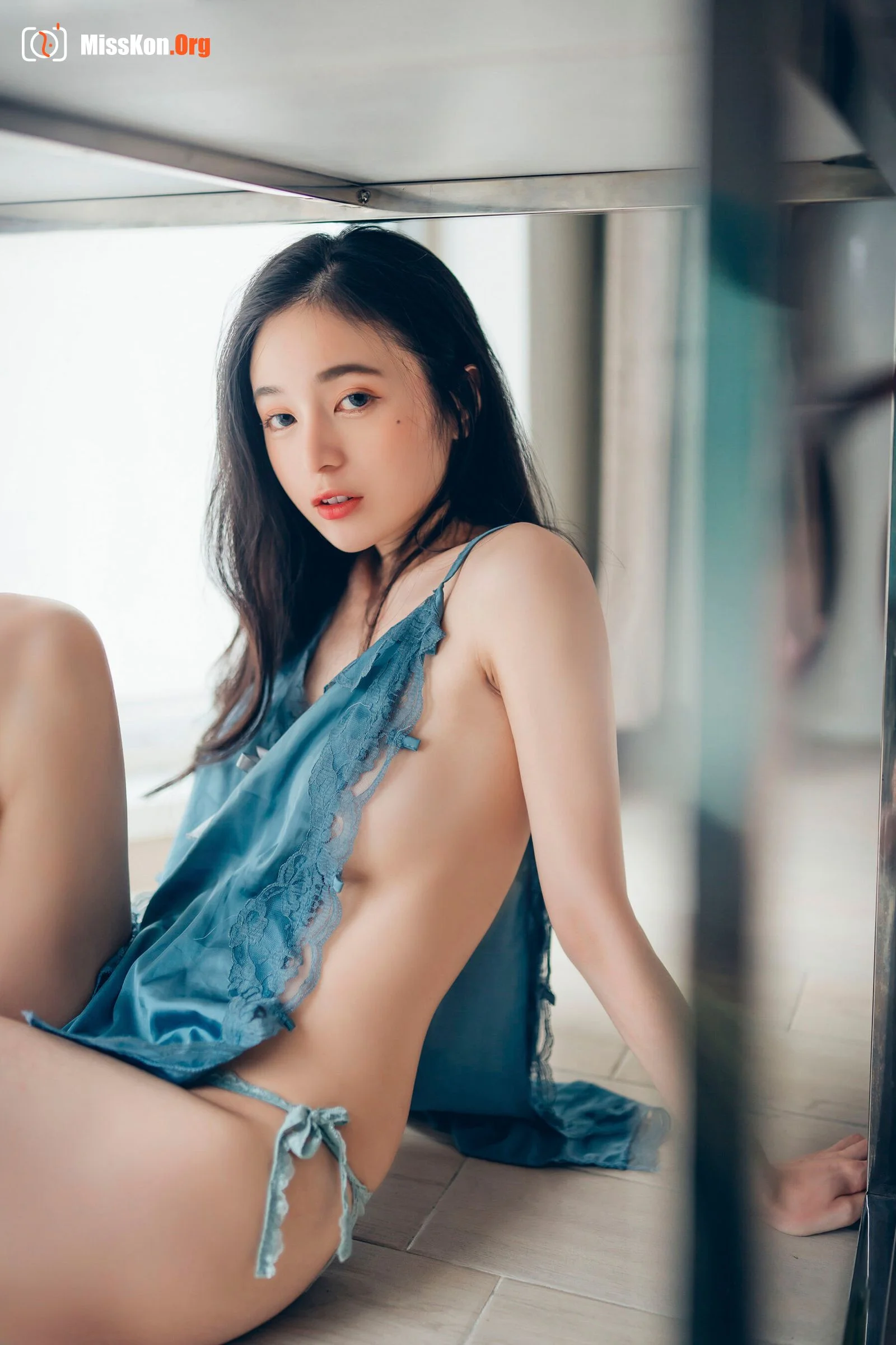Chen Chen: Single 6 - Photo 12