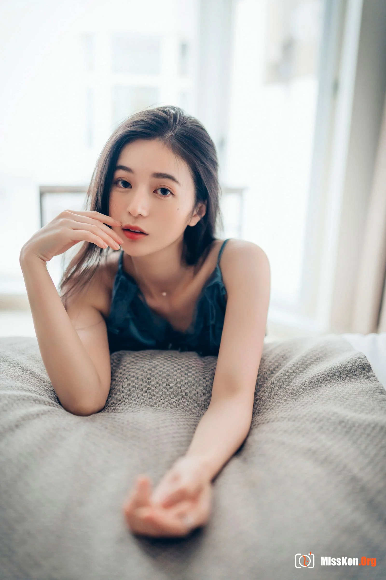Chen Chen: Single 6 - Photo 25