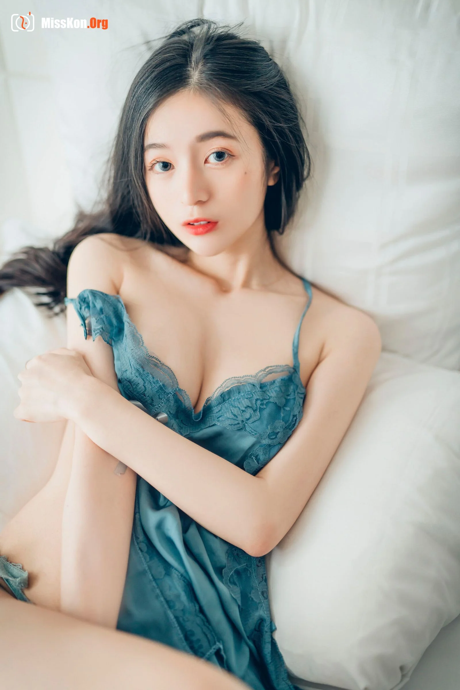 Chen Chen: Single 6 - Photo 43
