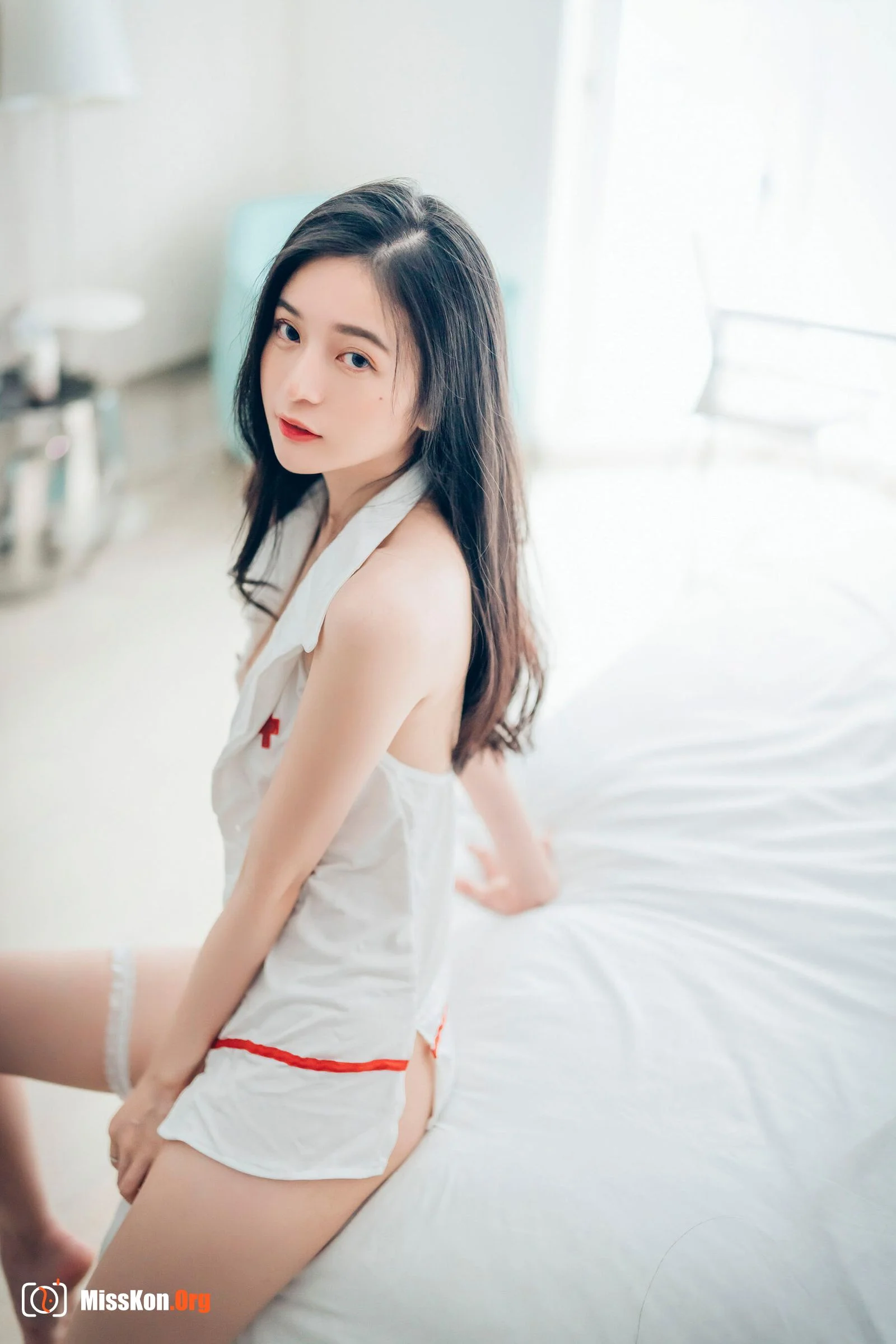 Chen Chen: Single 6 - Photo 94