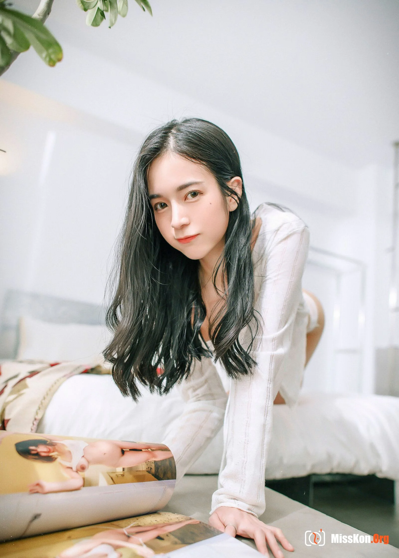 Chen Chen: Single 7 - Photo 13