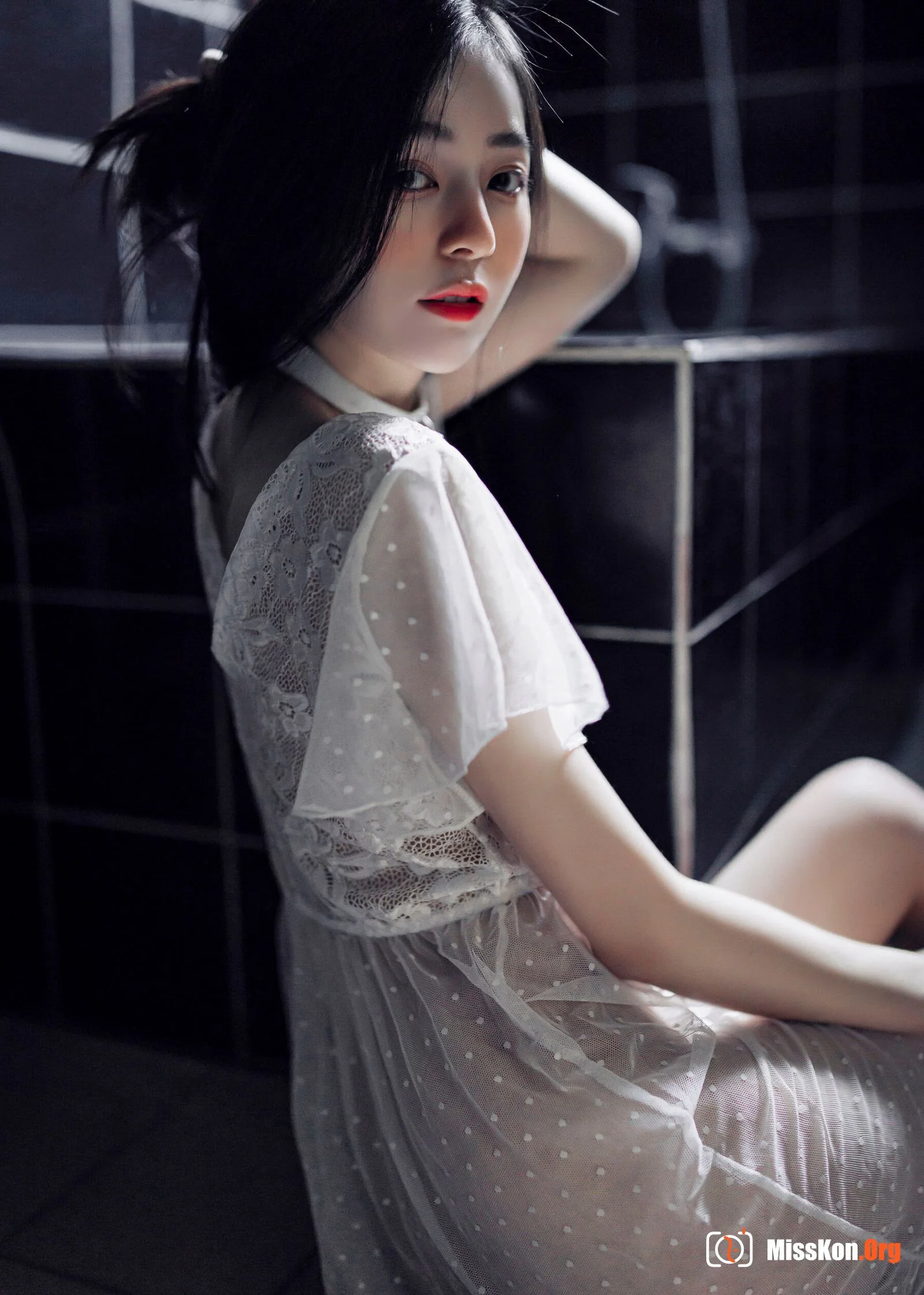 Chen Chen: Single 8 - Photo 17