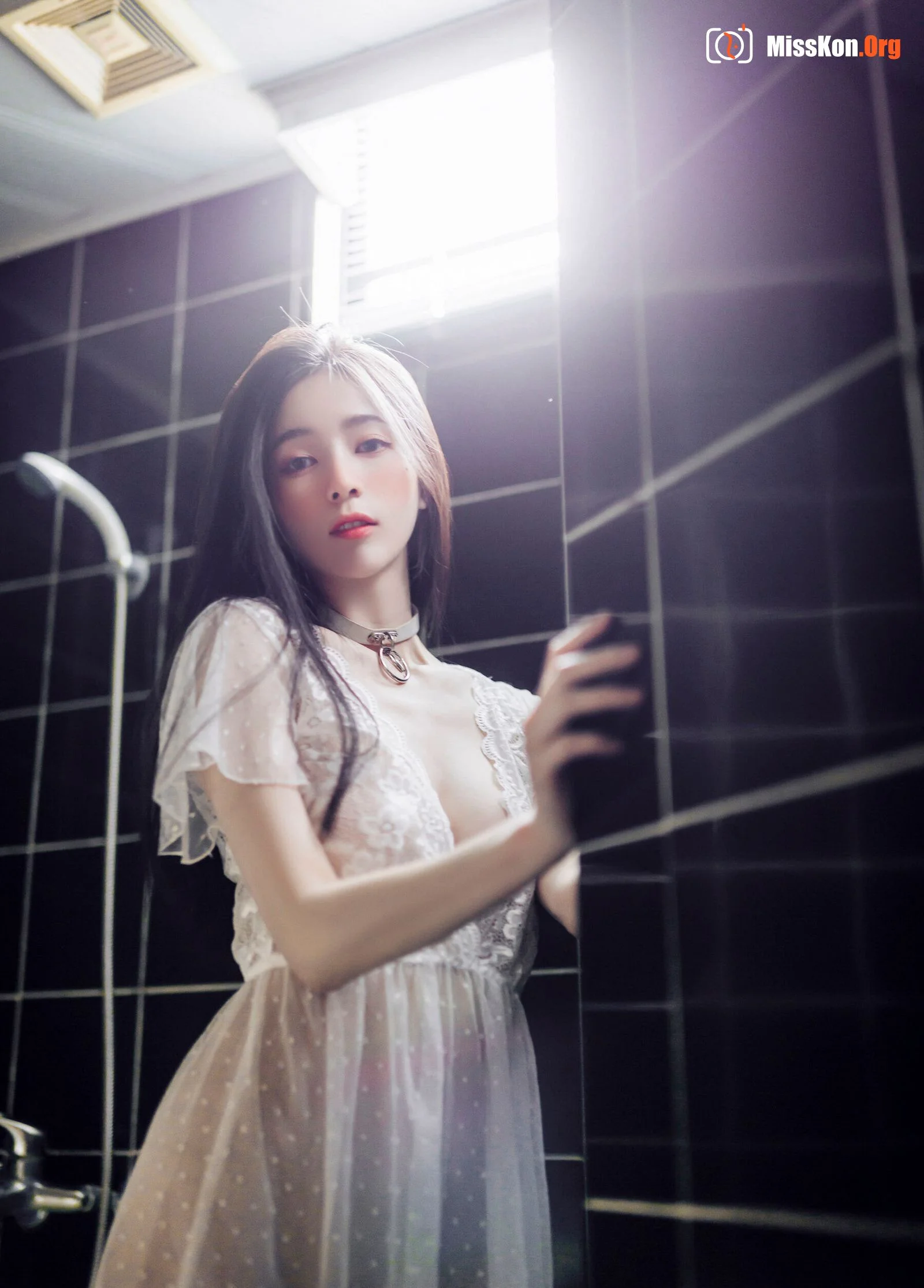 Chen Chen: Single 8 - Photo 18