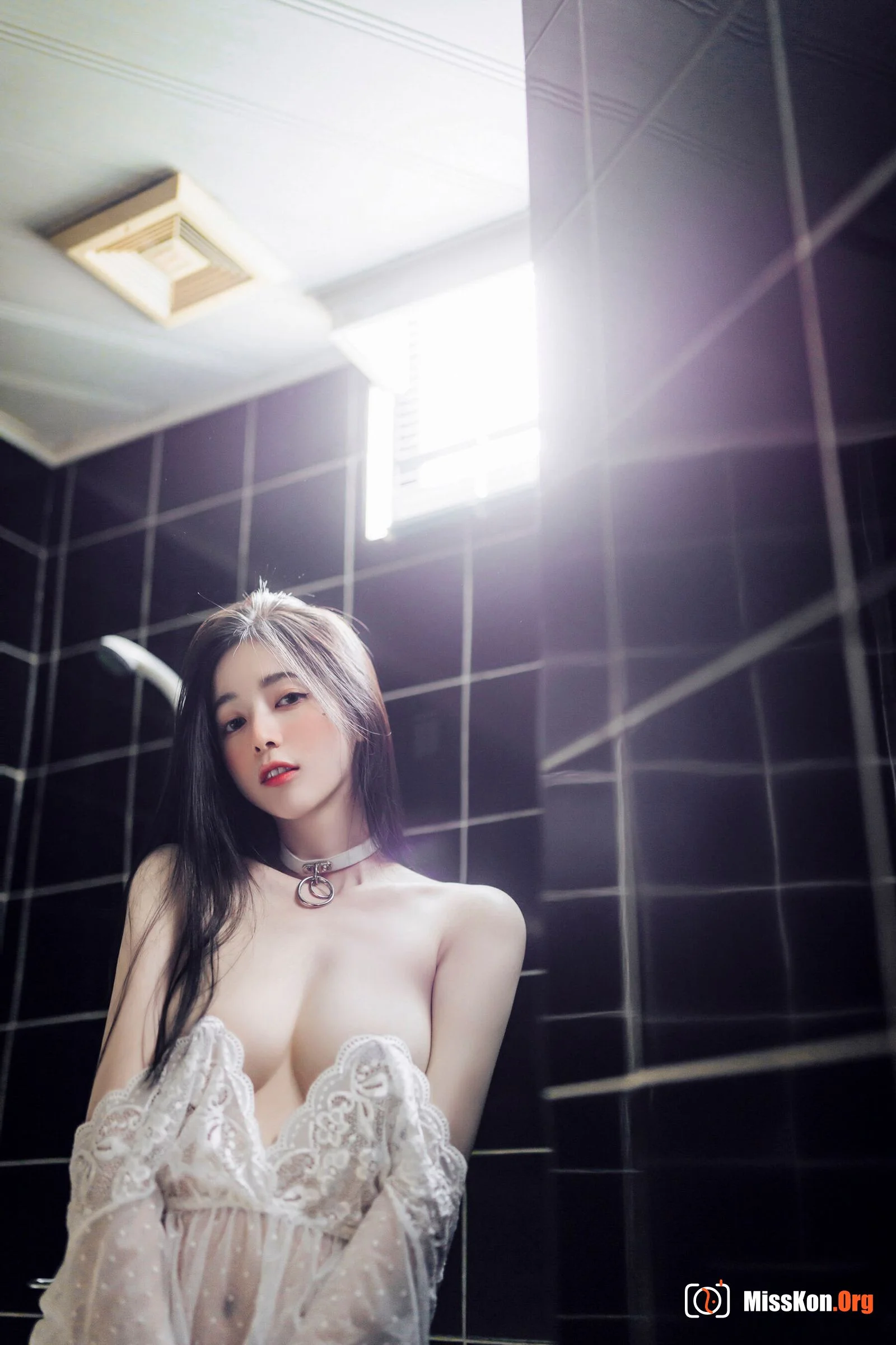 Chen Chen: Single 8 - Photo 19