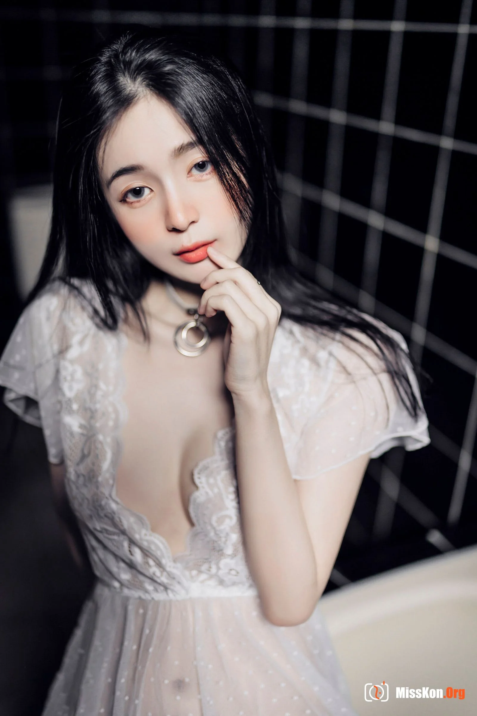 Chen Chen: Single 8 - Photo 27