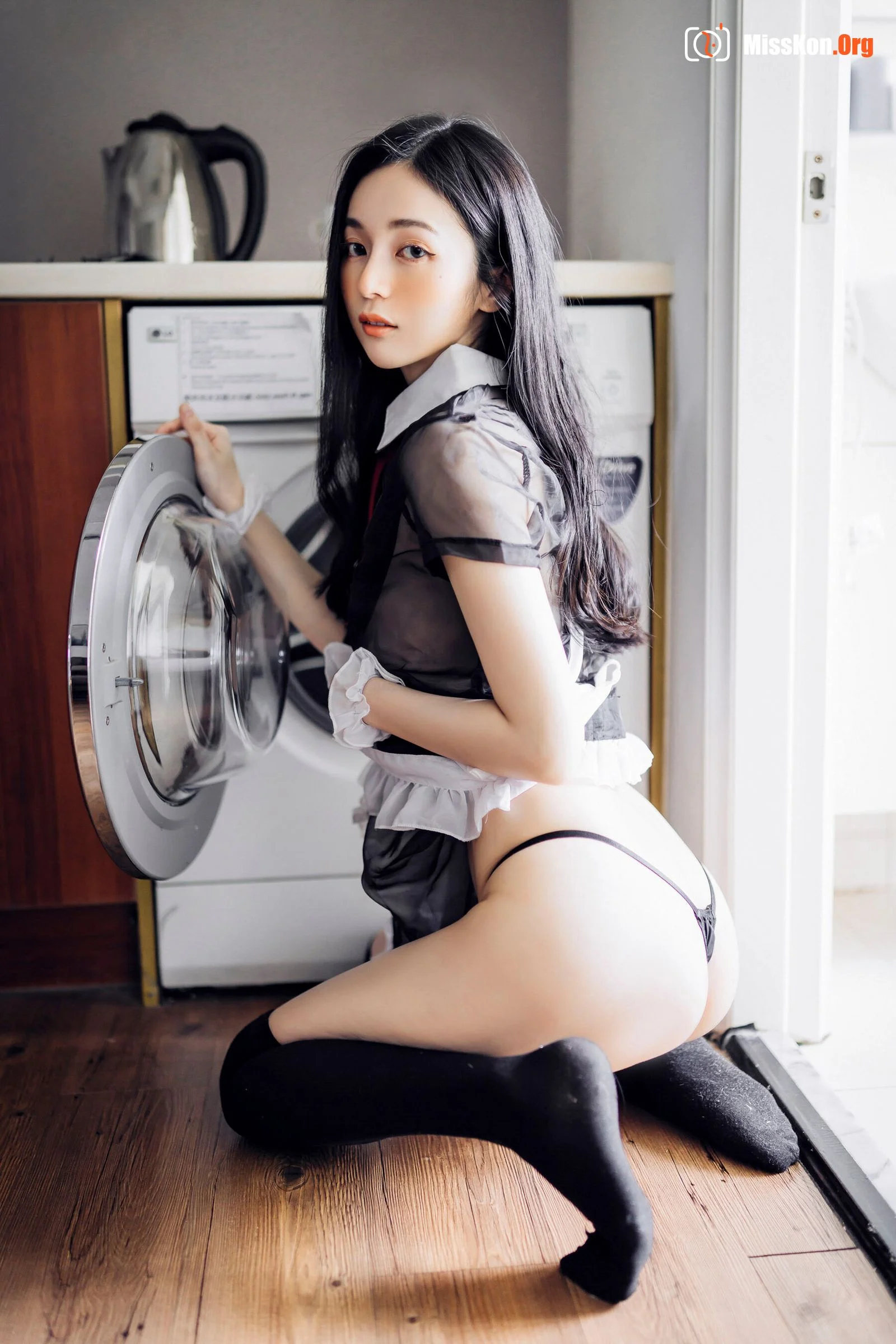 Chen Chen: Single 8 - Photo 58
