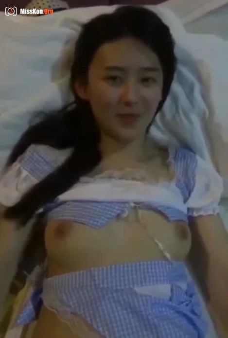 Chen Hui, the beautiful host of China Educational Television, is also excellent at broadcasting in bed - Photo 4