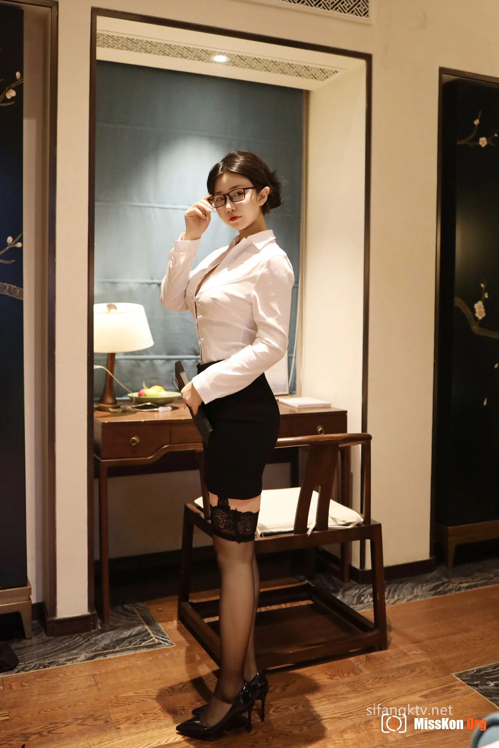 Chen Xiaohua: Professional attire OL - Photo 2