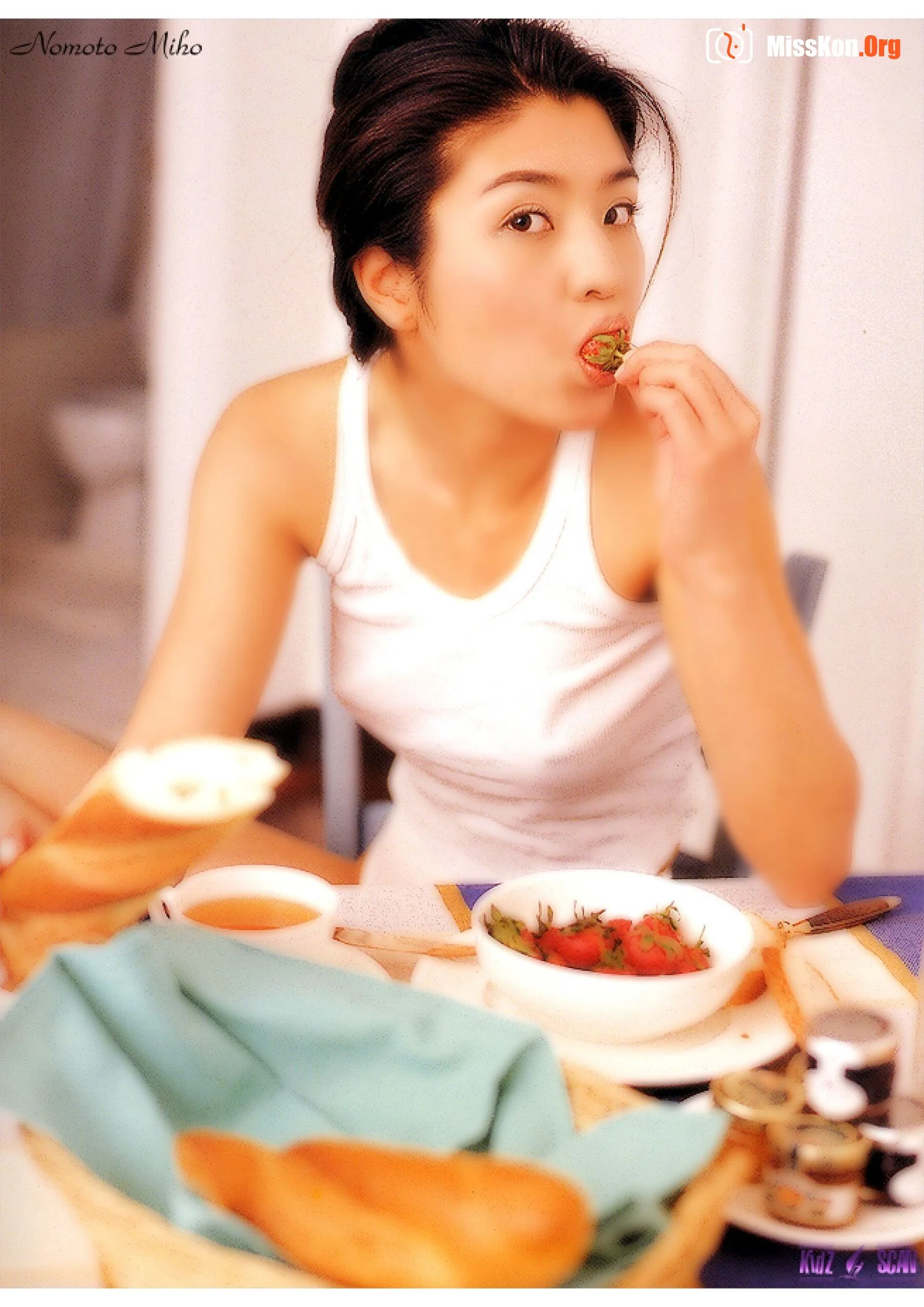Cheng Jiamei: Stealing Fragrance - Photo 8