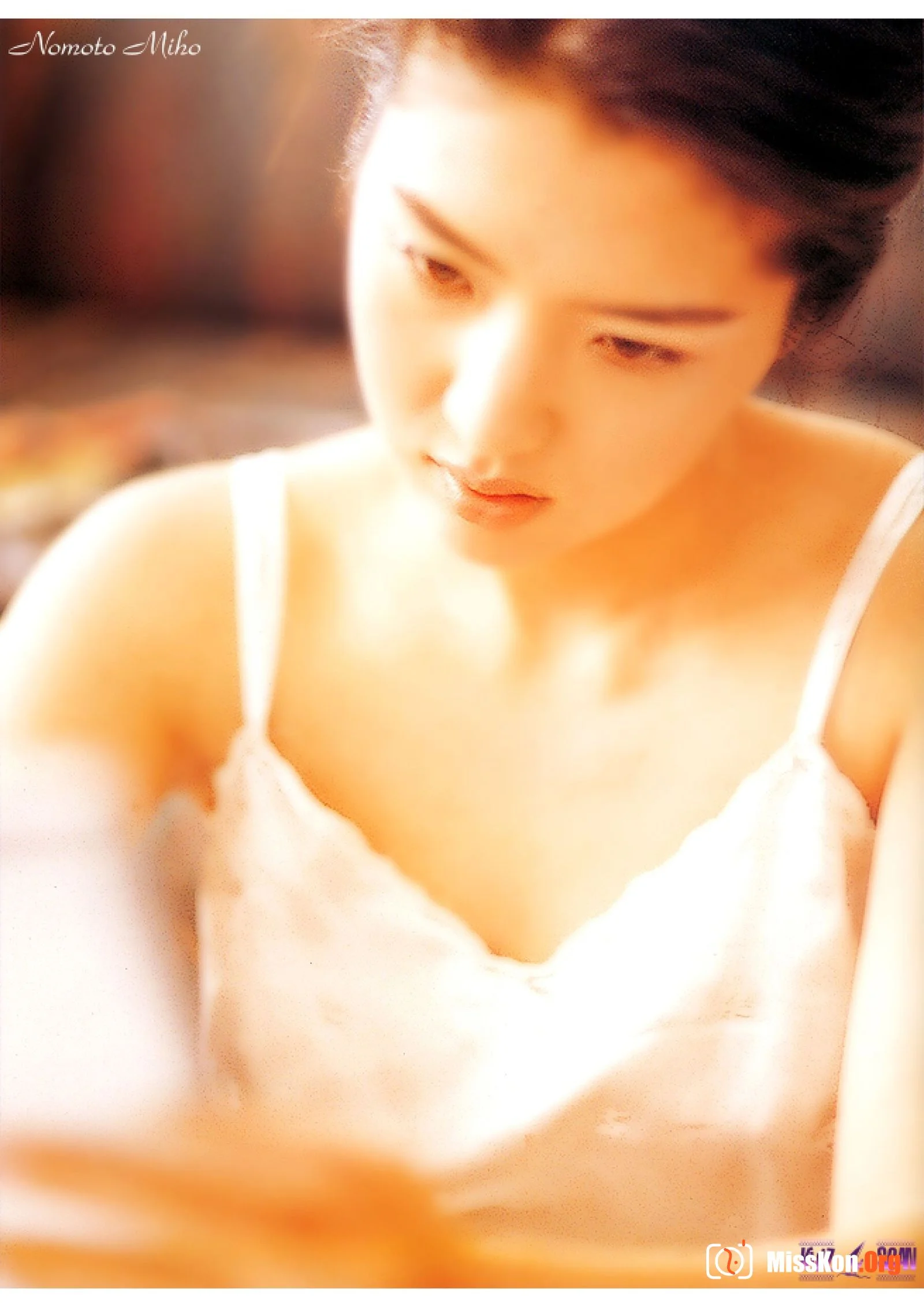 Cheng Jiamei: Stealing Fragrance - Photo 9