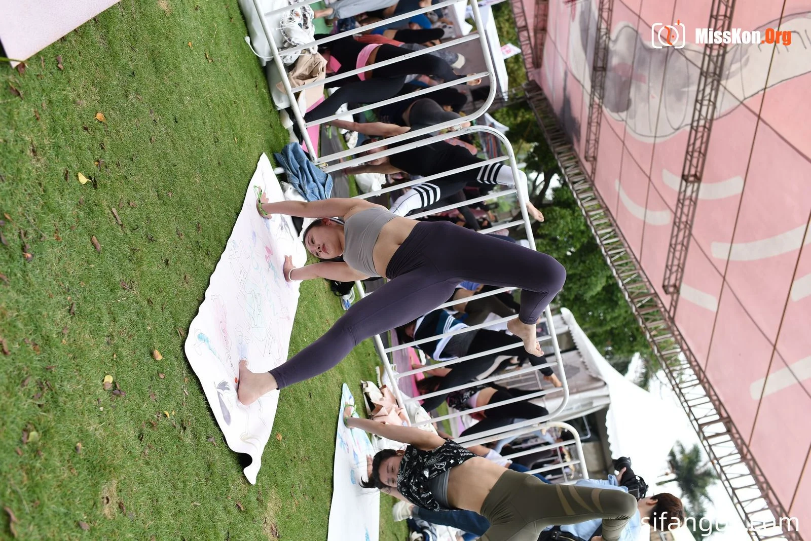 Chengdu Open-Air Yoga (Part 2) - Photo 18
