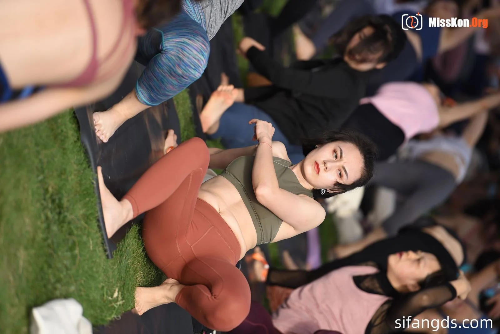 Chengdu Open-Air Yoga (Part 3) - Photo 3