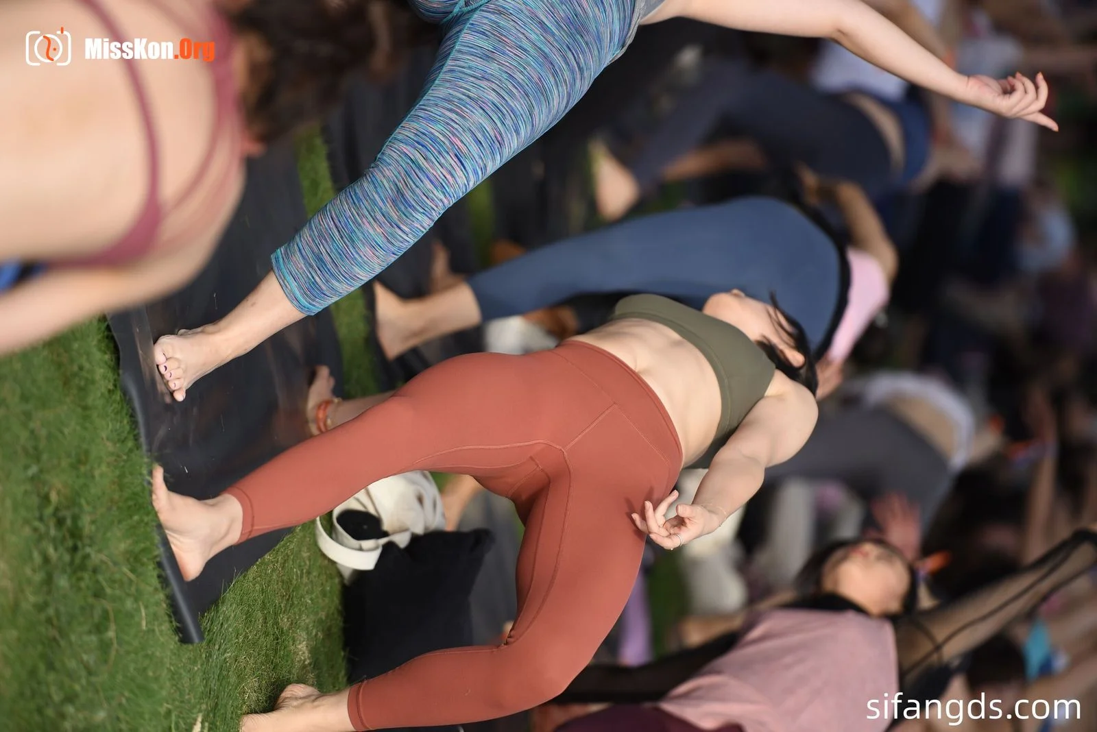 Chengdu Open-Air Yoga (Part 3) - Photo 8