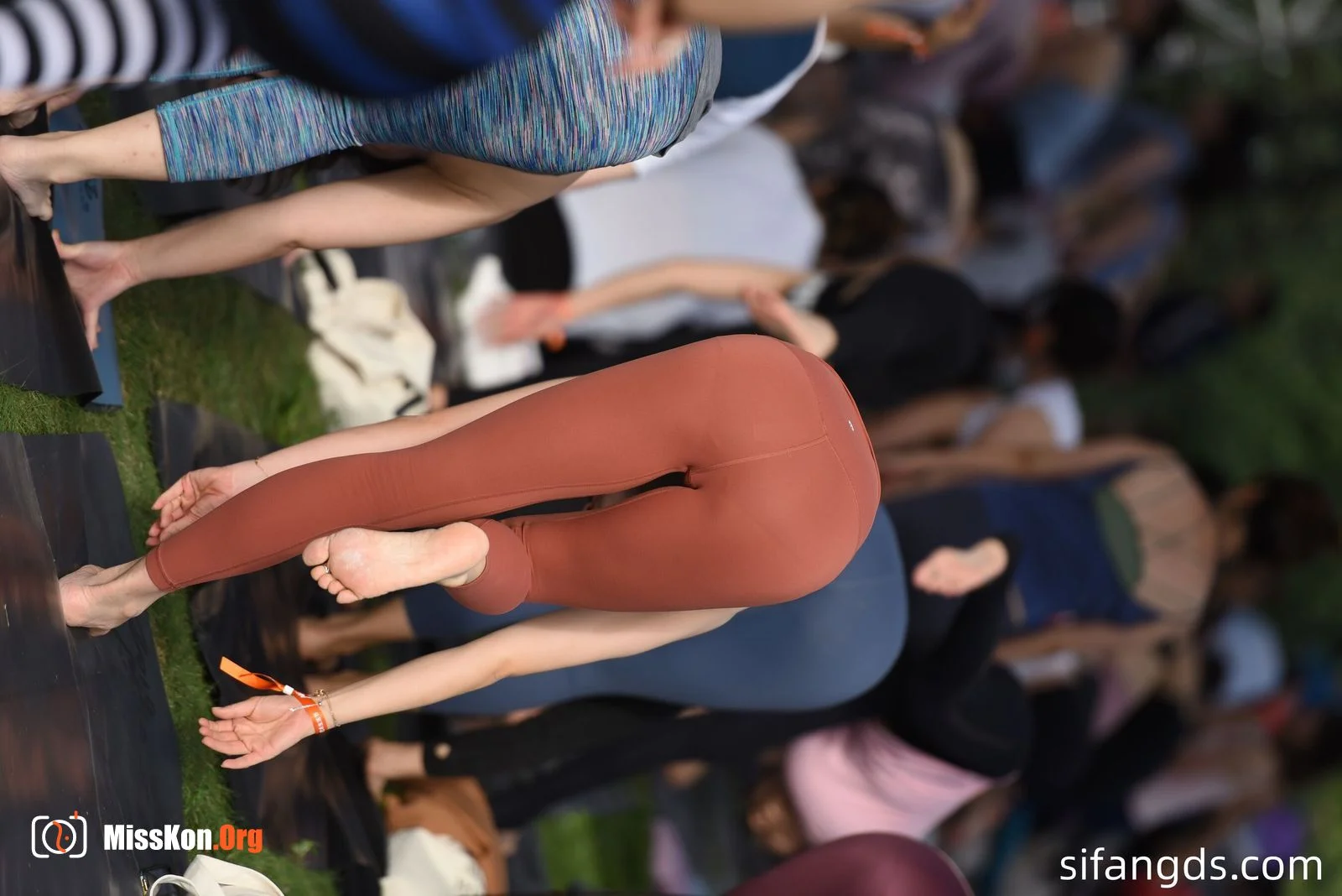 Chengdu Open-Air Yoga (Part 3) - Photo 9