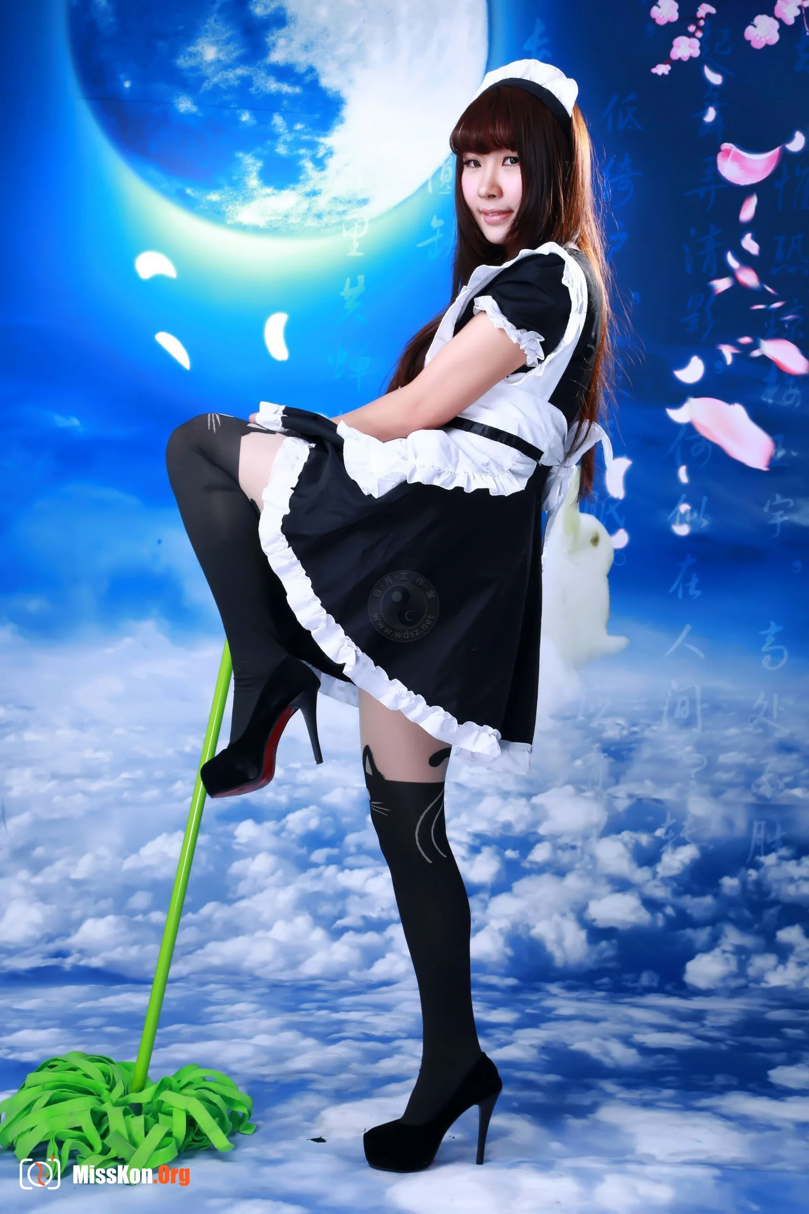 Chinese model Ah Yang sexy photo set - Photo 16