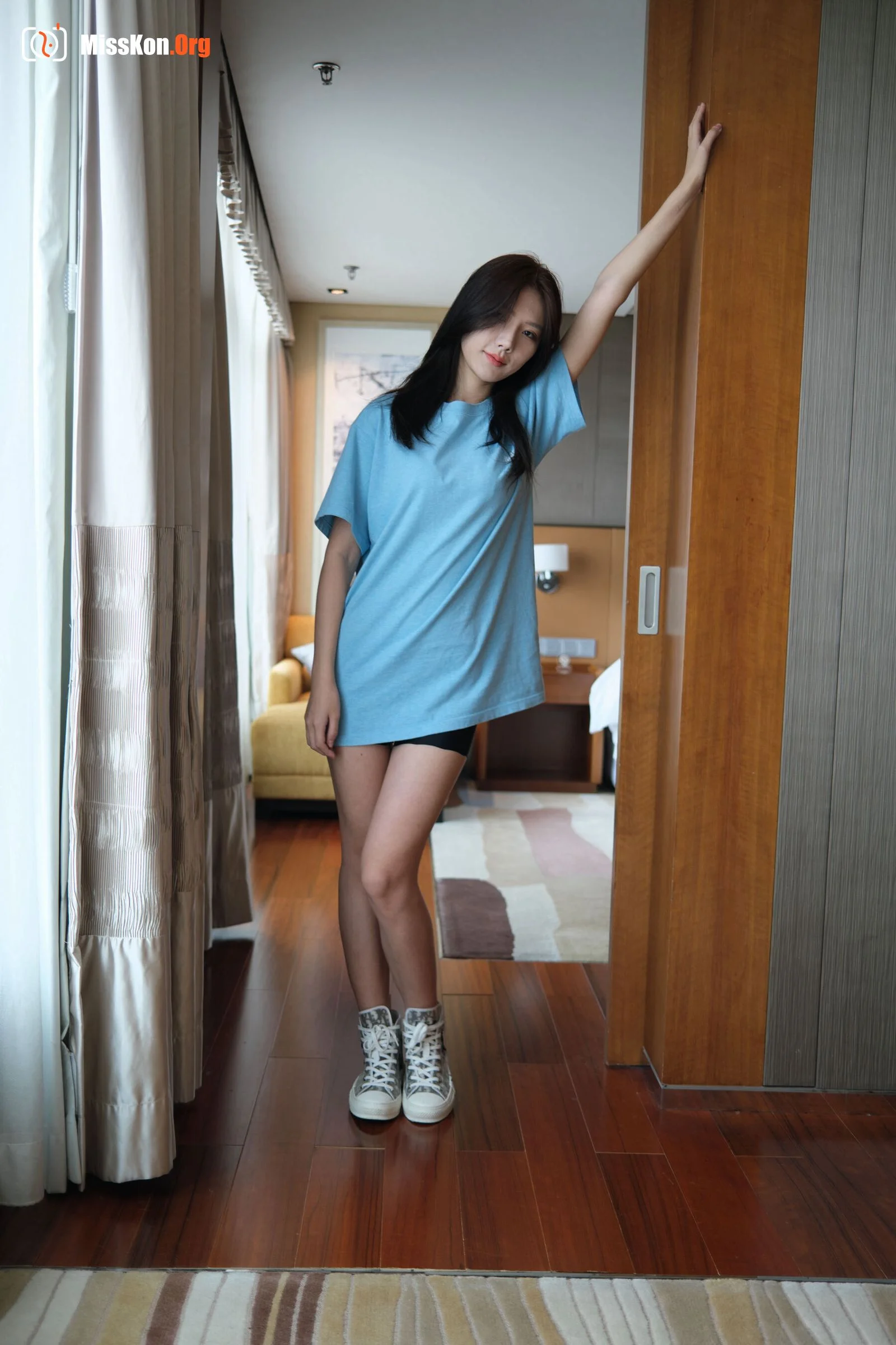 Chinese model Aichen's large-scale private photo shoot - Photo 4