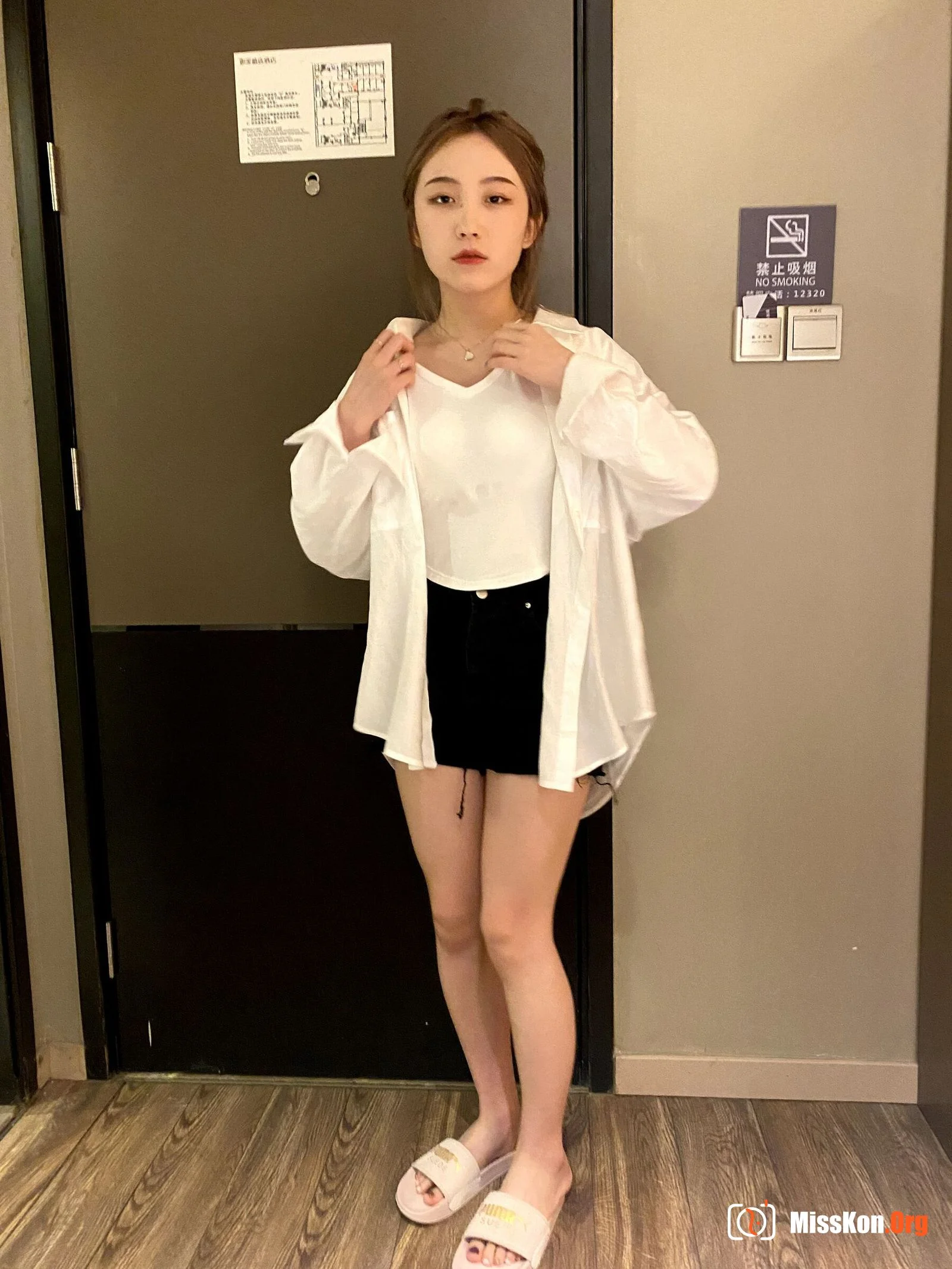 Chinese model Aike (Xinxin) large-scale private photo shoot - Photo 4