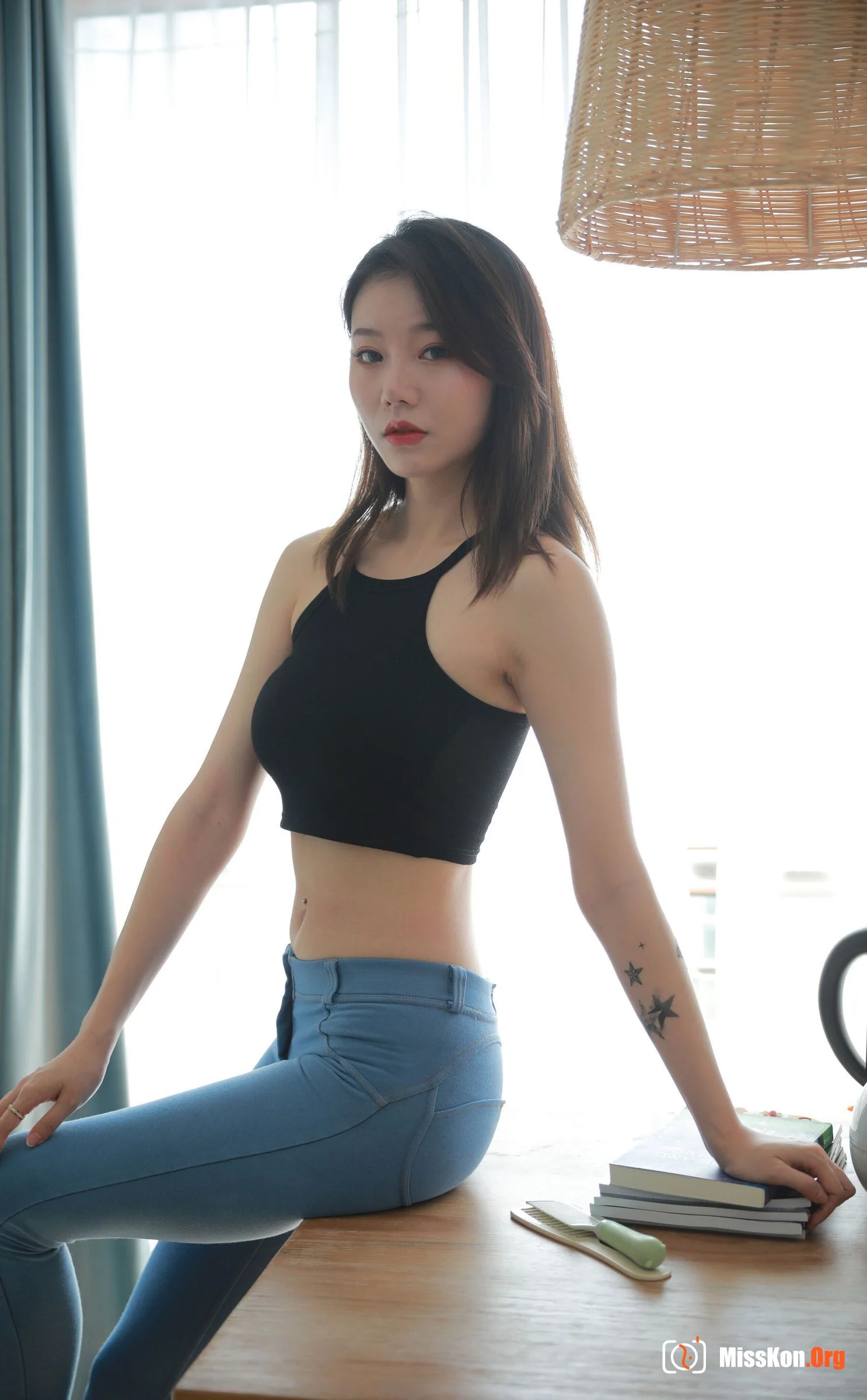 国模安然性感写真套图（2019-09-22） - 照片 4