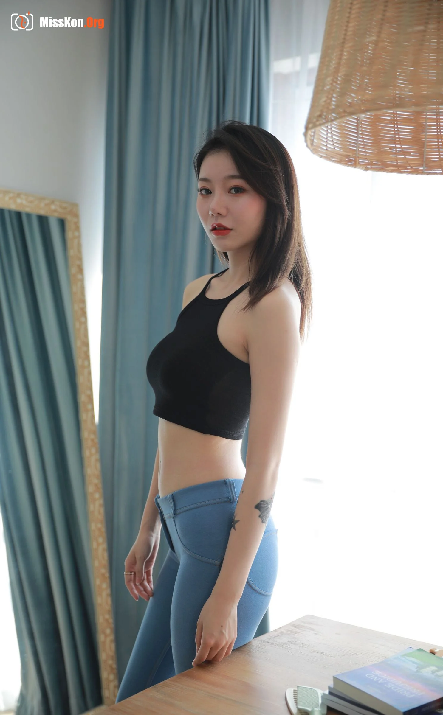国模安然性感写真套图（2019-09-22） - 照片 7