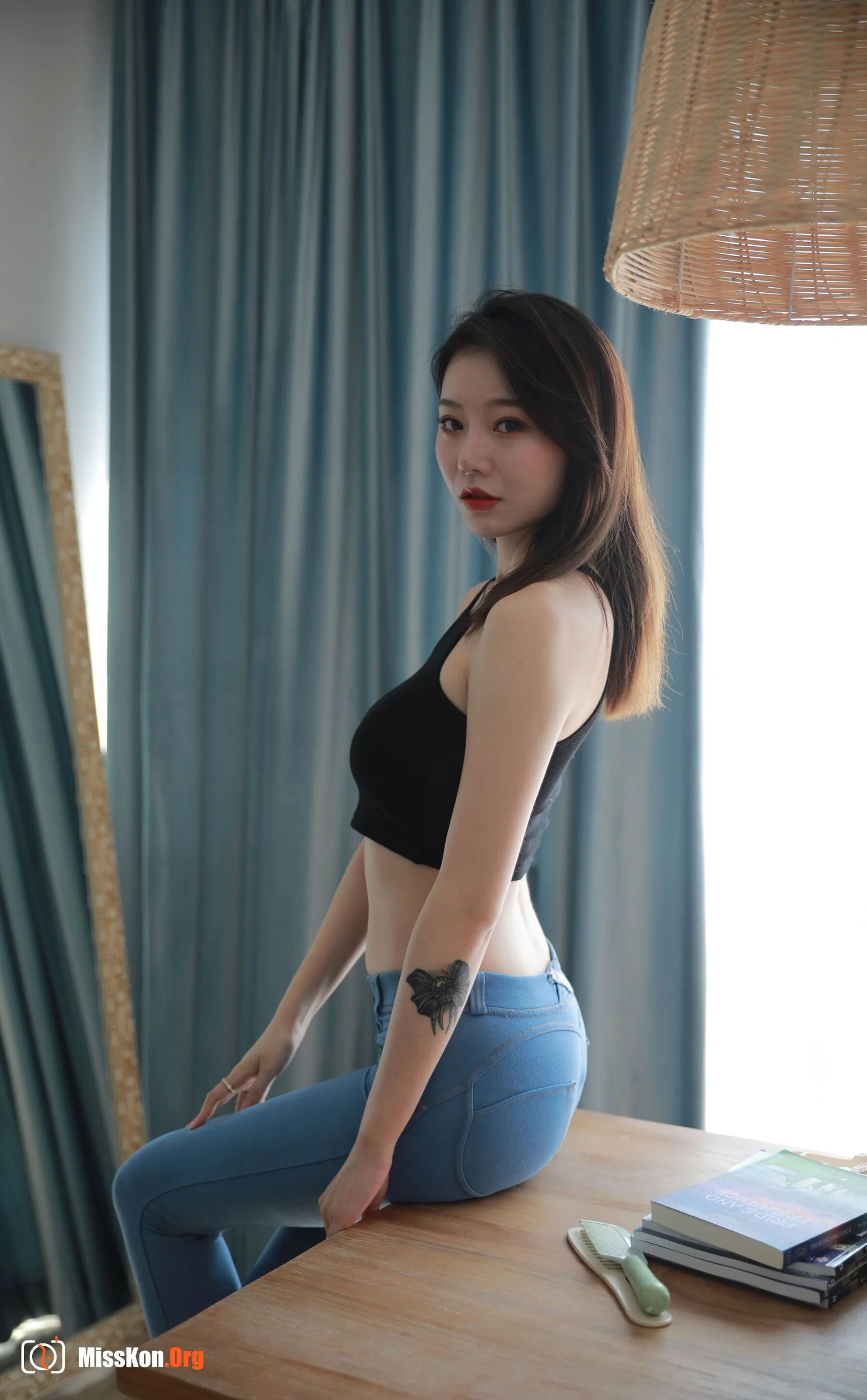国模安然性感写真套图（2019-09-22） - 照片 8