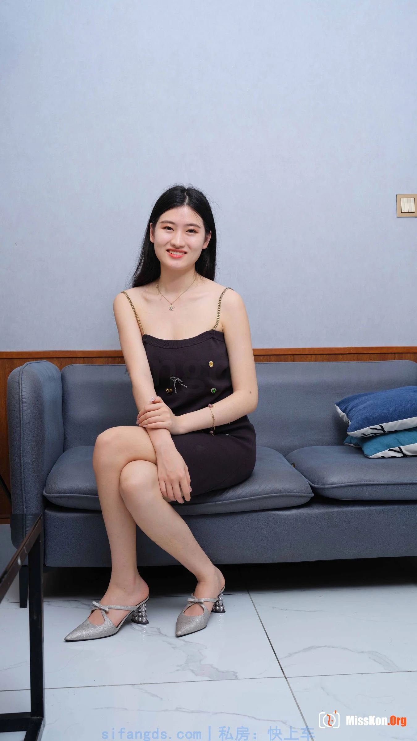 Chinese model Lingling's large-scale private photo shoot (2024-07-24) - Photo 12