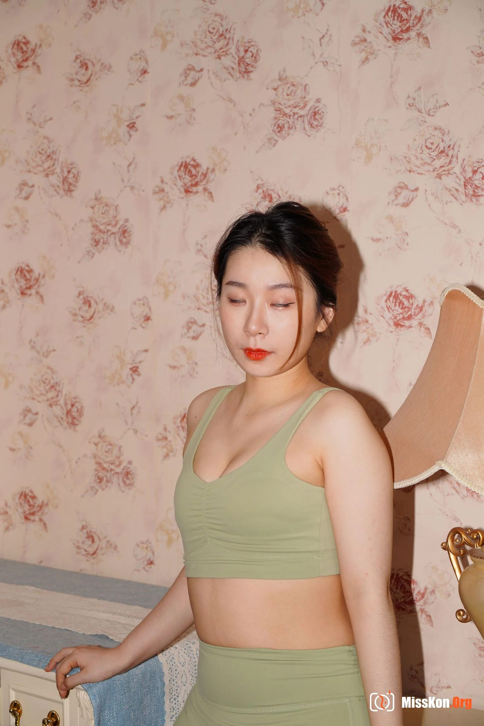 Chinese model Manli's large-scale private photo shoot - Photo 3