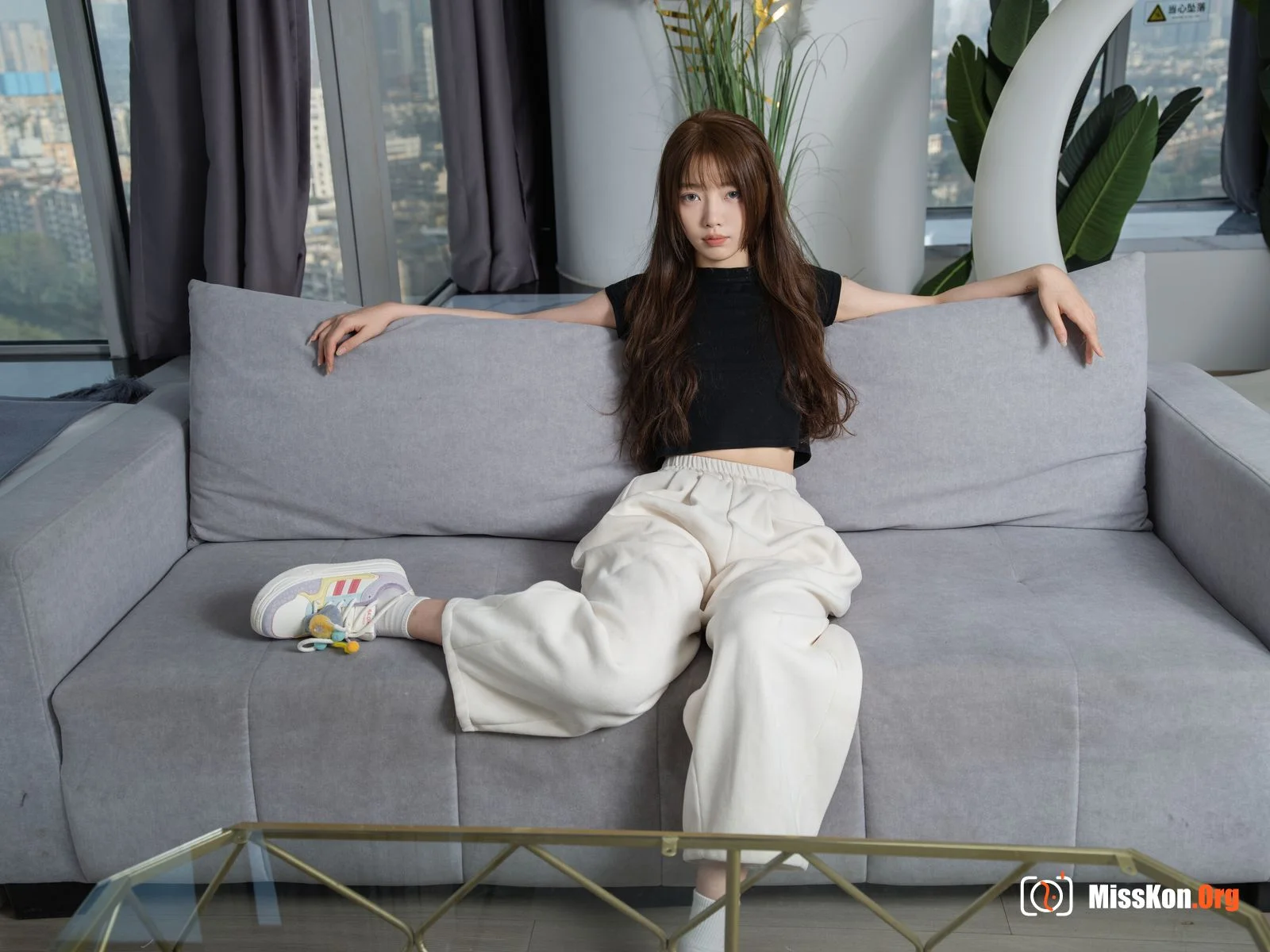 Chinese model Runrun's large-scale private photo shoot - Photo 11