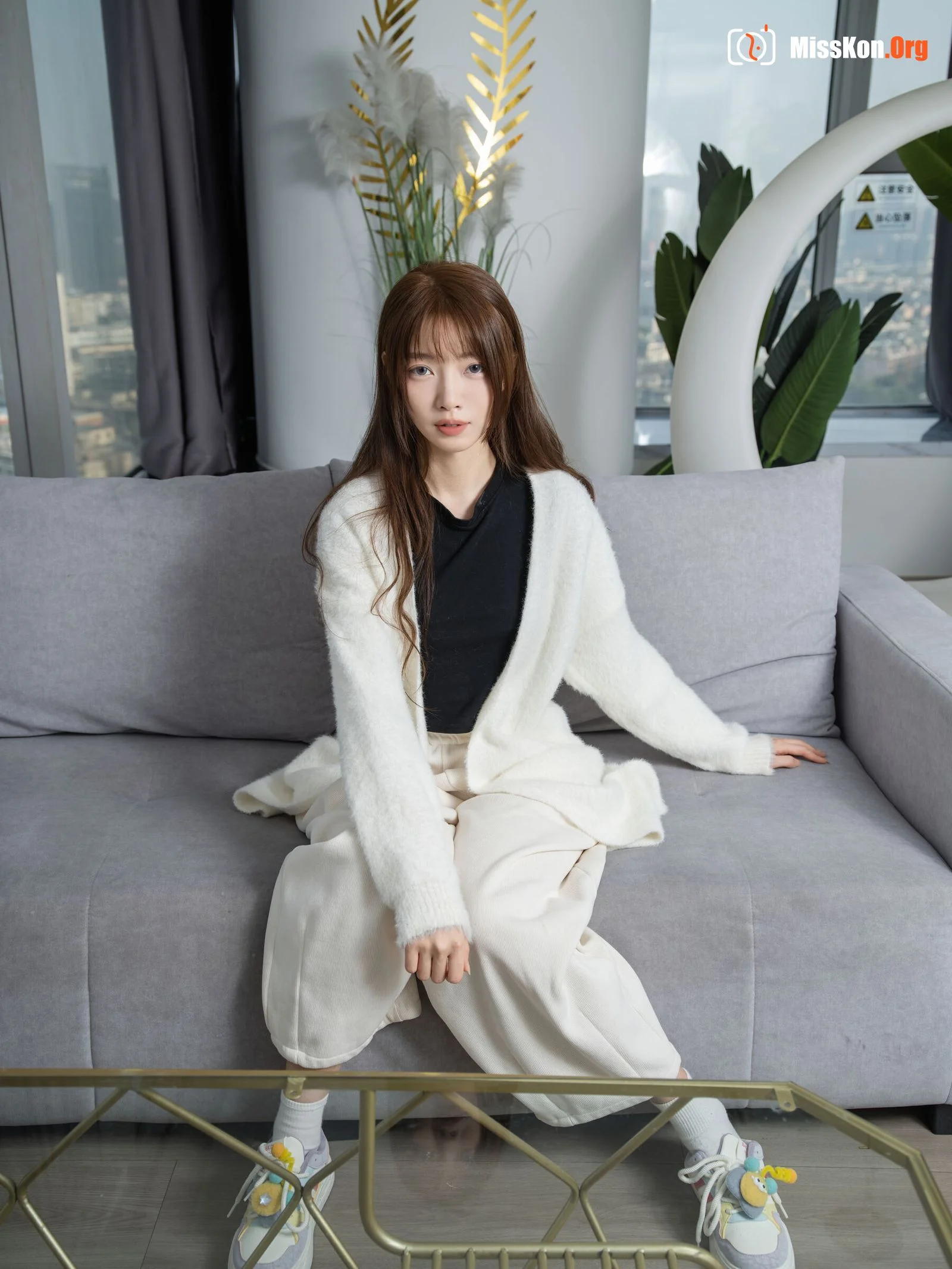 Chinese model Runrun's large-scale private photo shoot - Photo 2