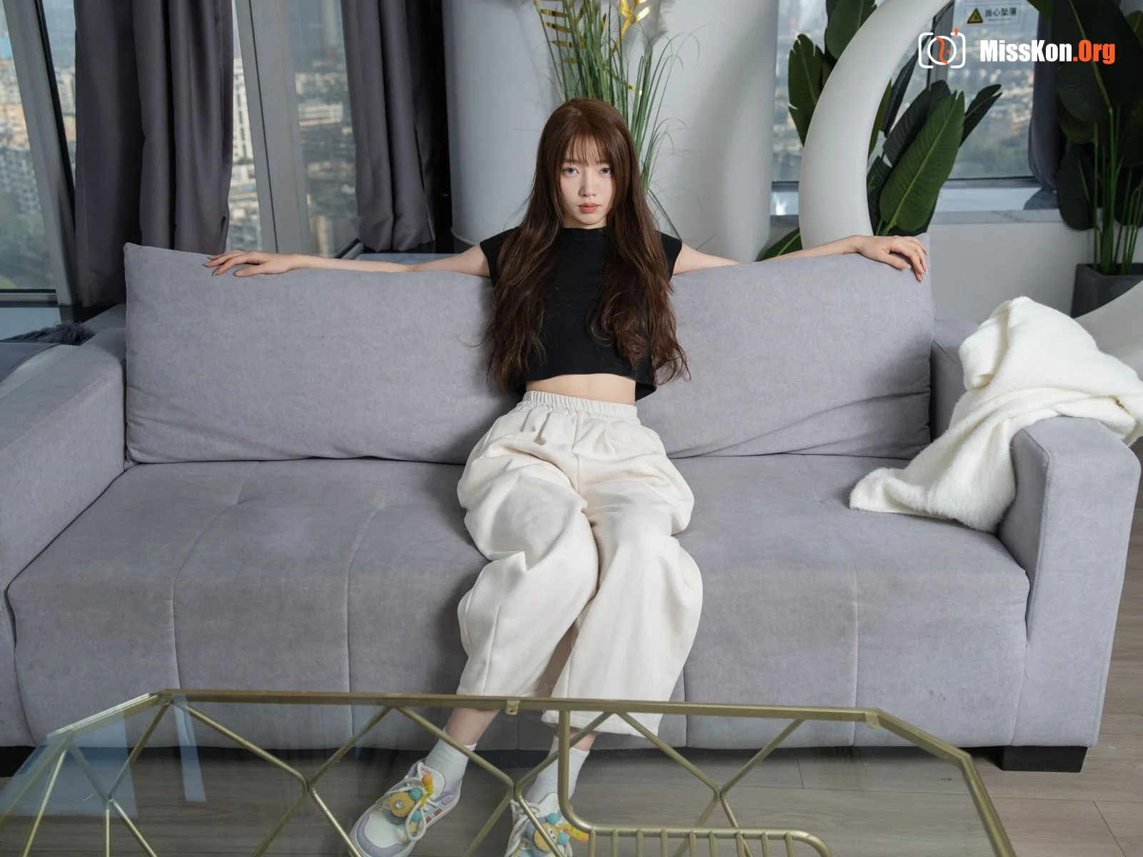 Chinese model Runrun's large-scale private photo shoot - Photo 8