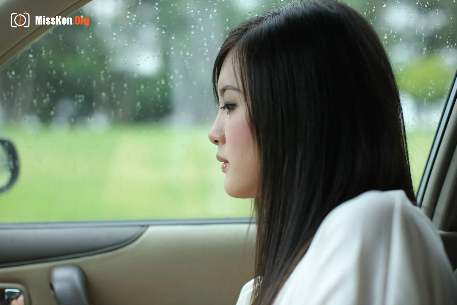 Chinese model Xiangxiang portrait photo set (2008-08-13) - Photo 2