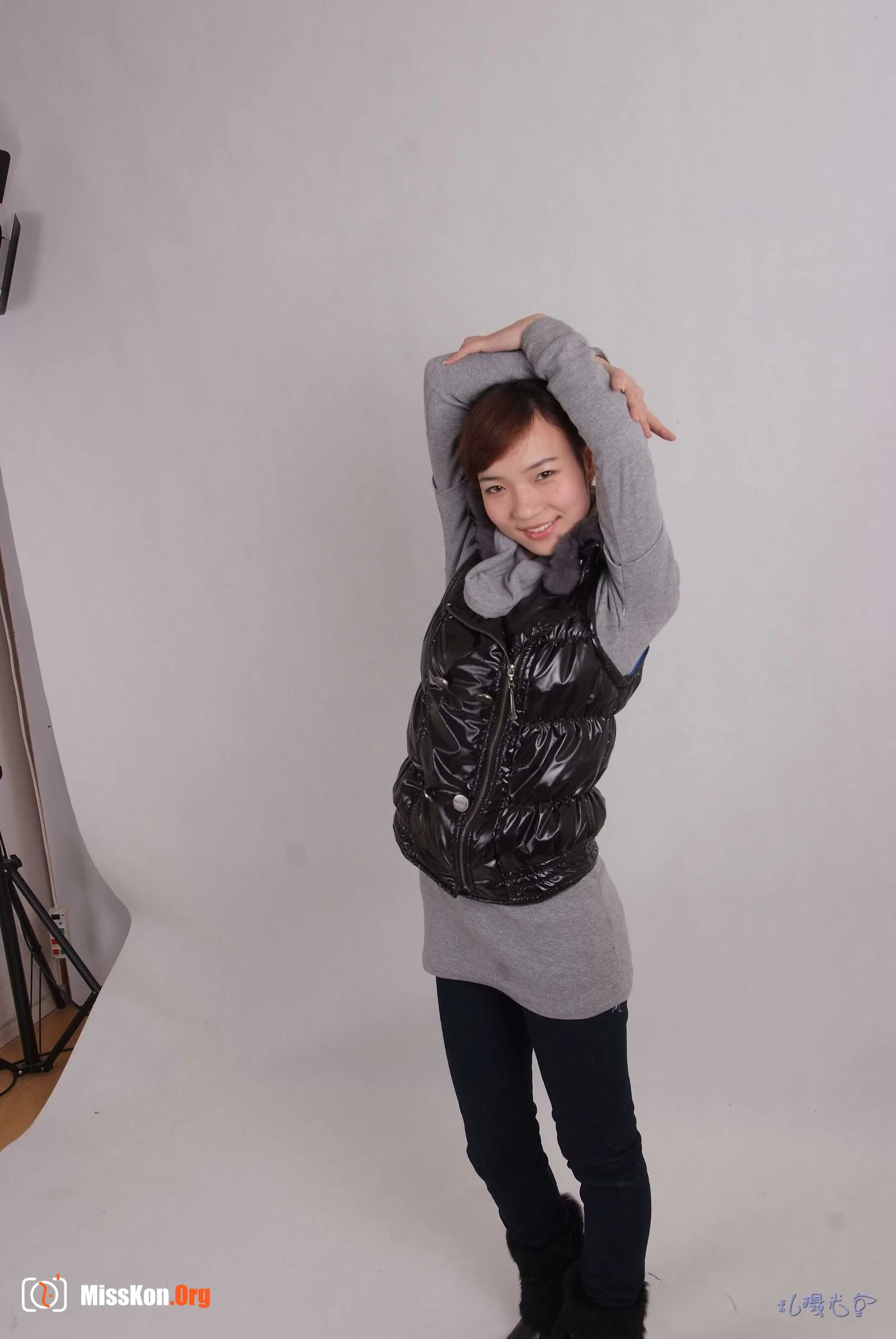 Chinese model Xiao Jing's large-scale private photo shoot (2010-03-14) - Photo 3