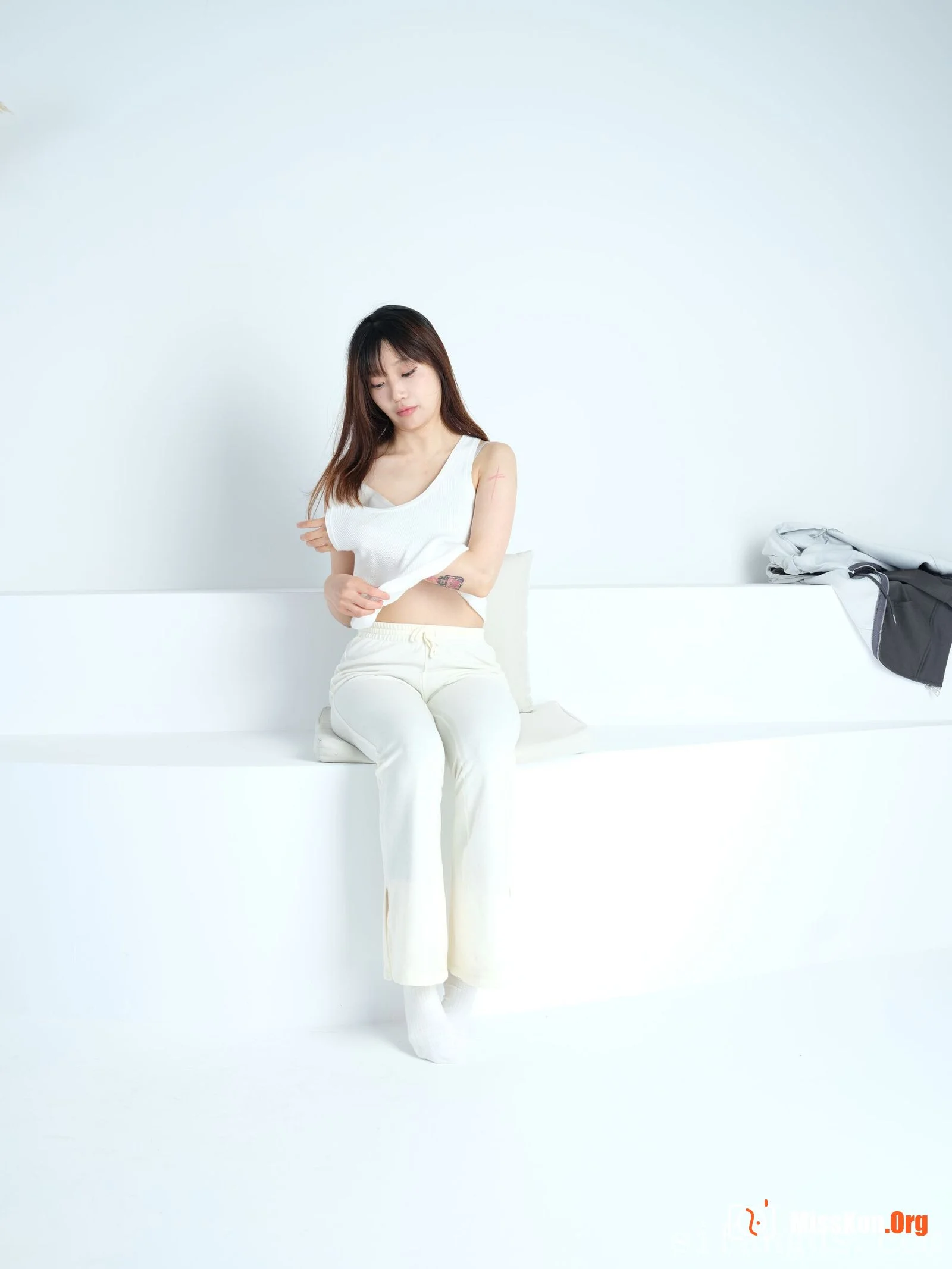 Chinese model Xiaochu's large-scale body private photo set - Photo 8