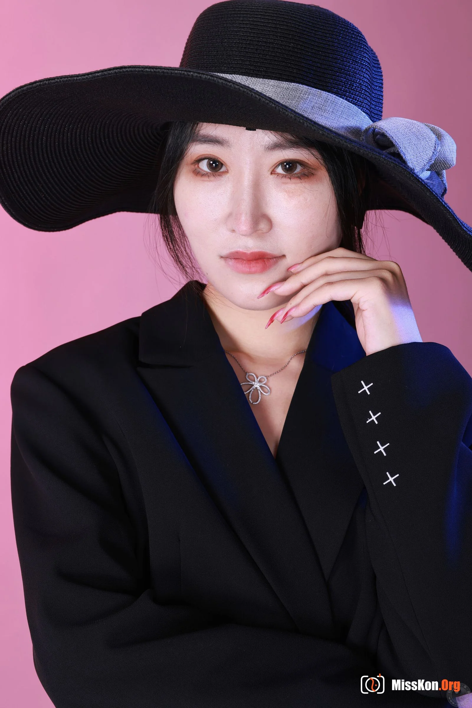 Chinese model Xiaohe's private photo shoot - Photo 5
