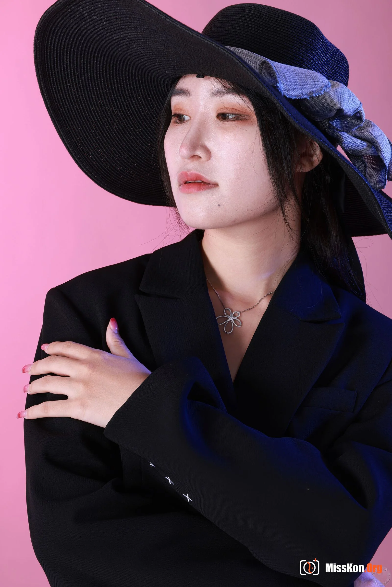 Chinese model Xiaohe's private photo shoot - Photo 6